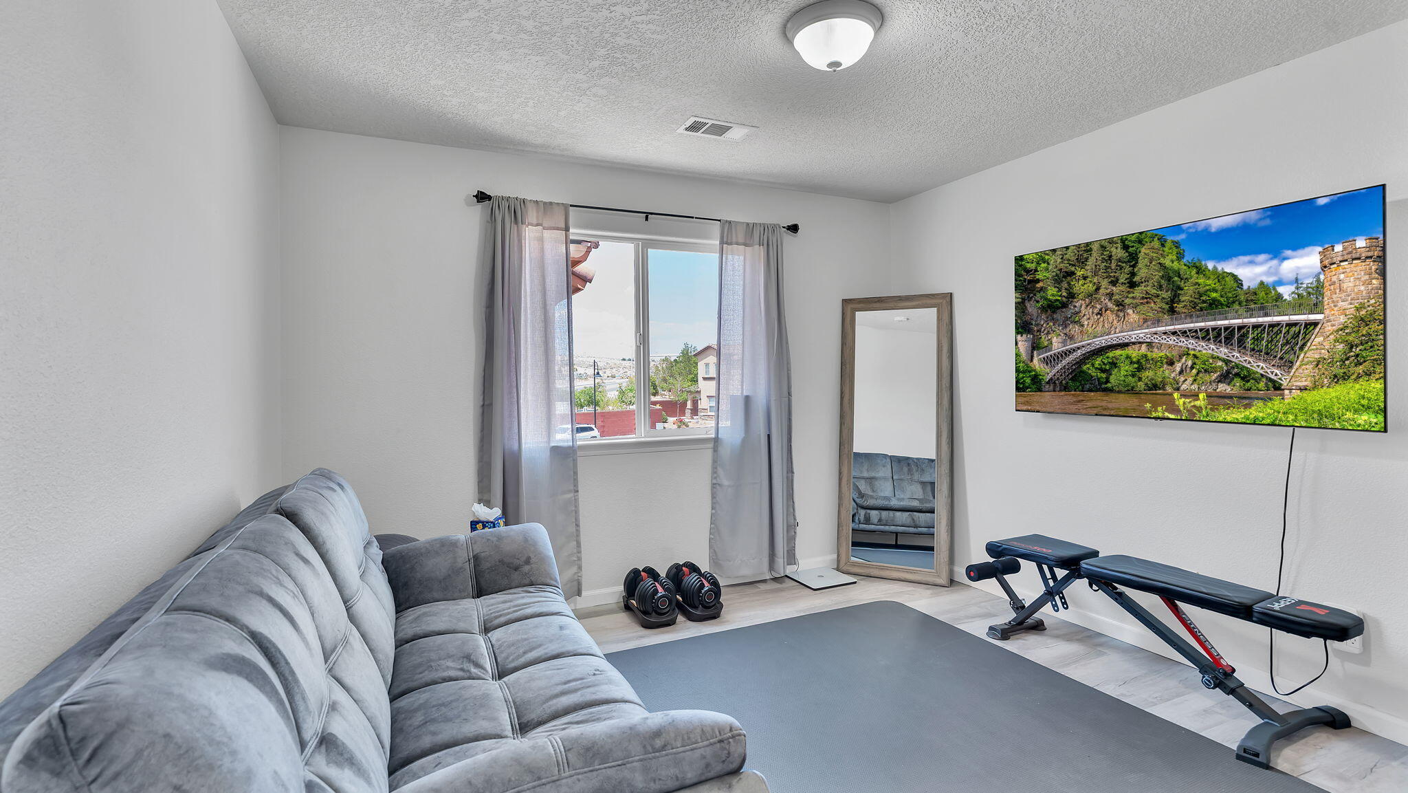 409 VISTA ROJA Place