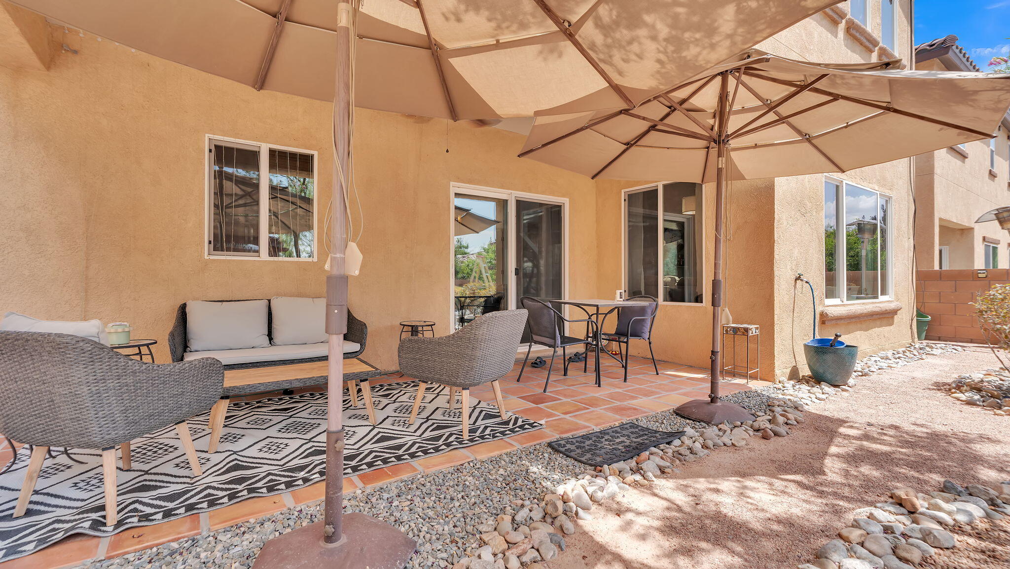 409 VISTA ROJA Place