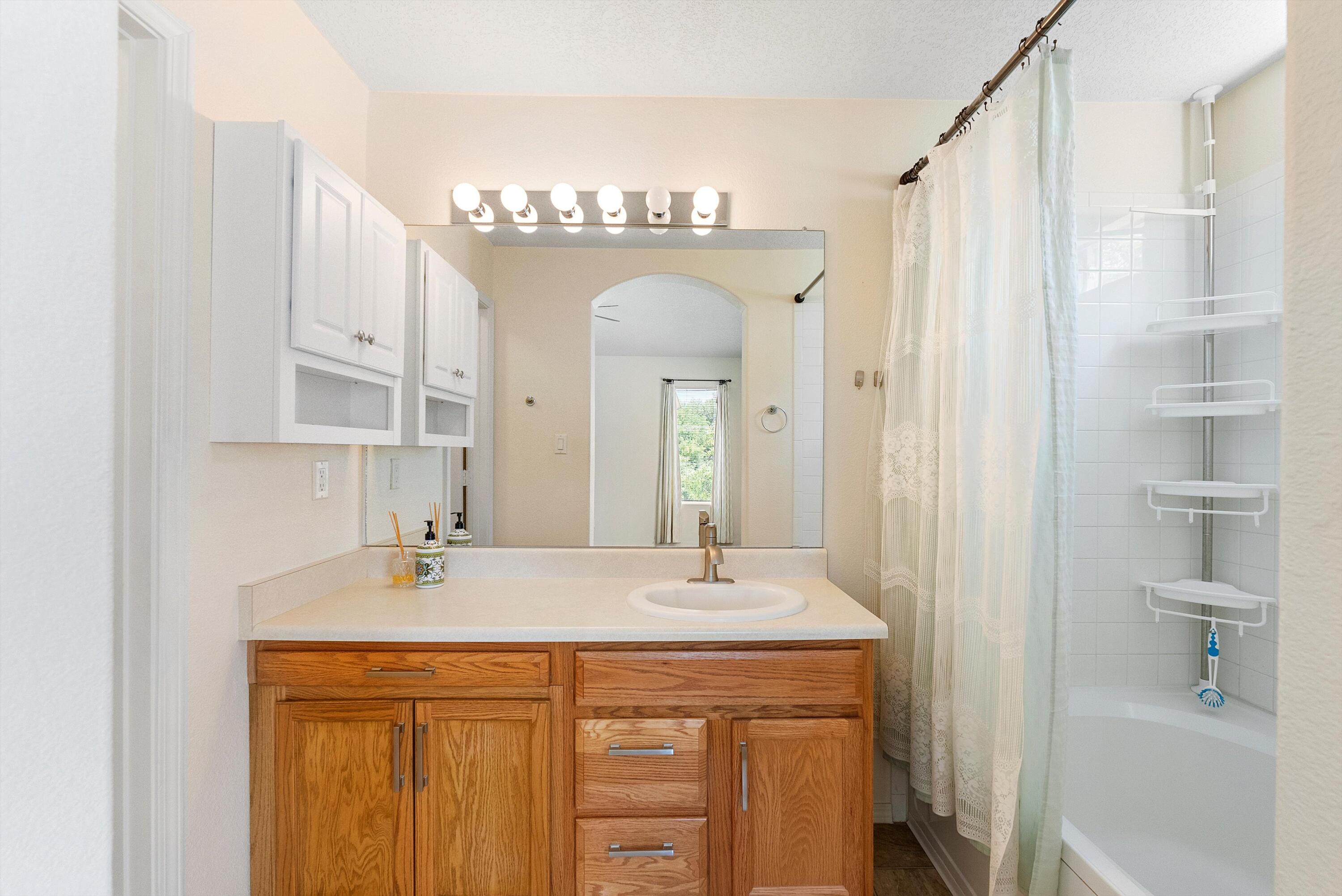 7817 LOUISIANA Boulevard NE #1403