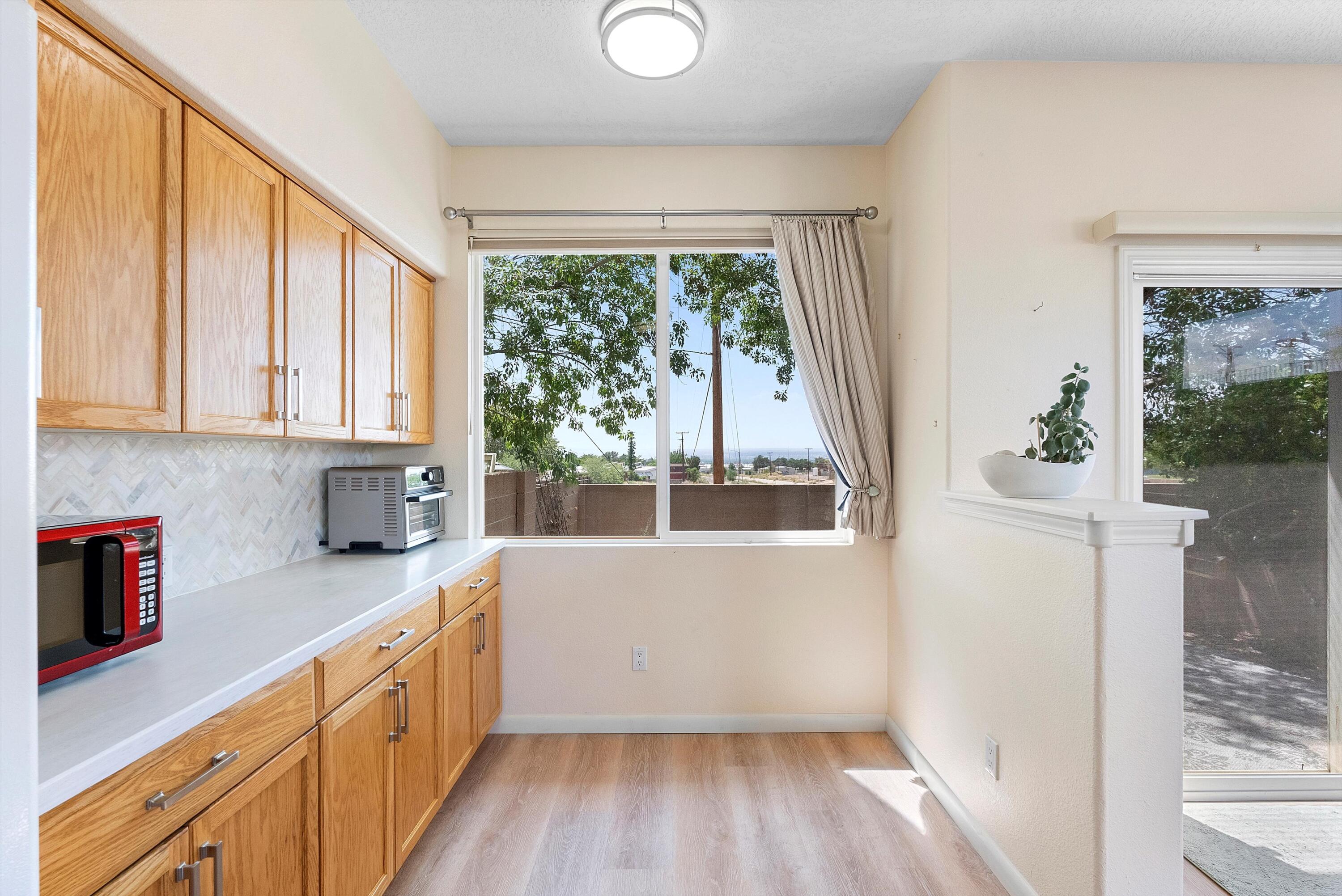 7817 LOUISIANA Boulevard NE #1403