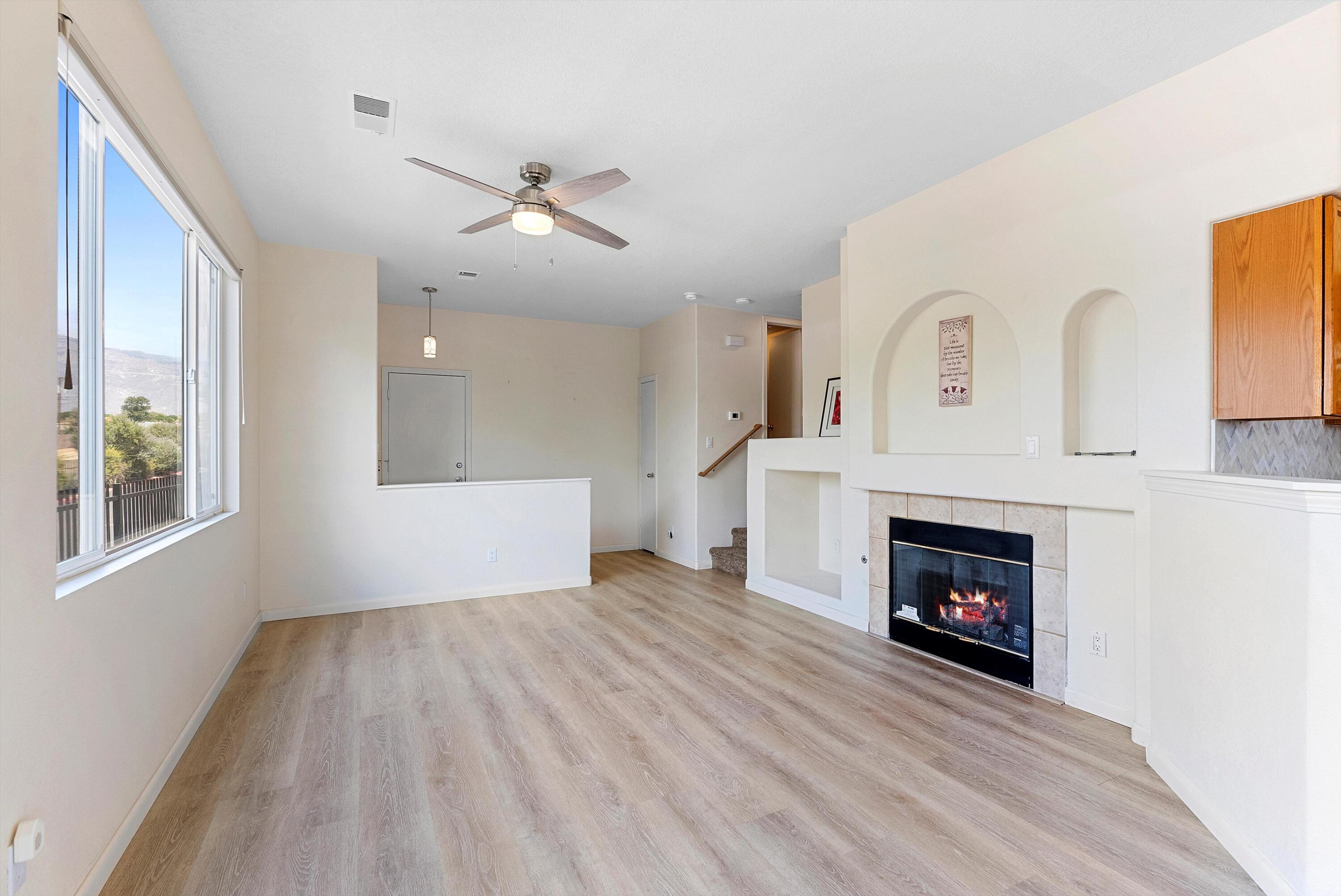 7817 LOUISIANA Boulevard NE #1403