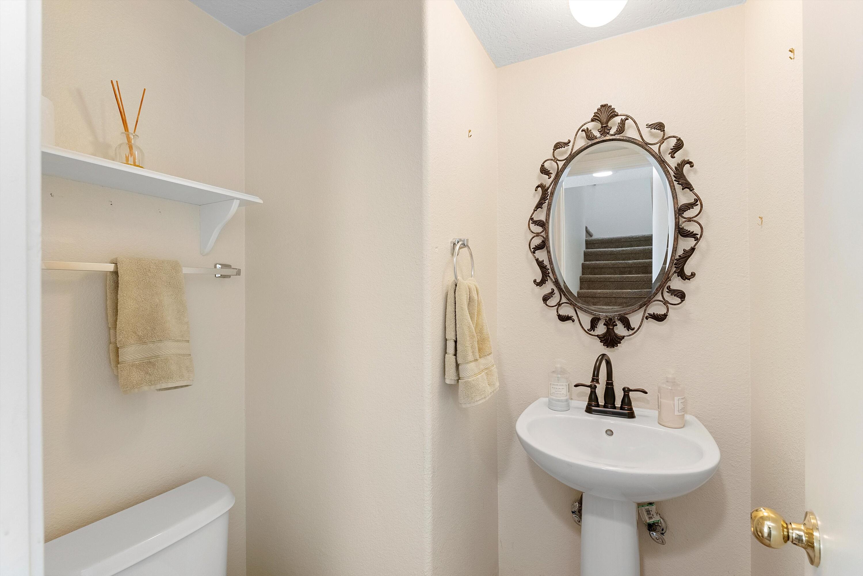 7817 LOUISIANA Boulevard NE #1403