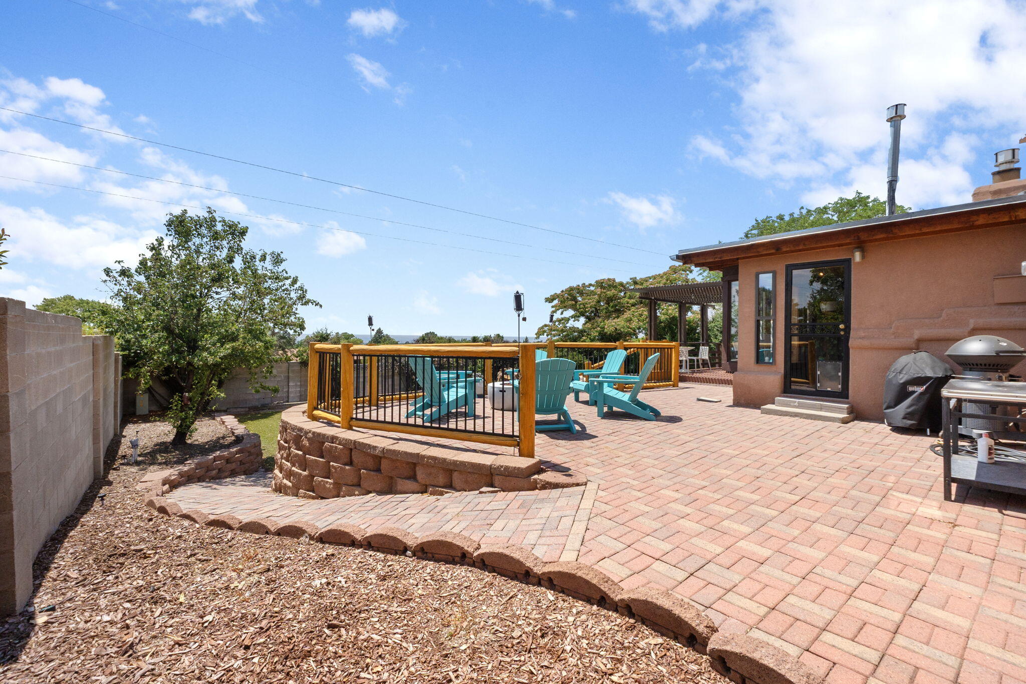 3305 EMBUDITO Drive NE