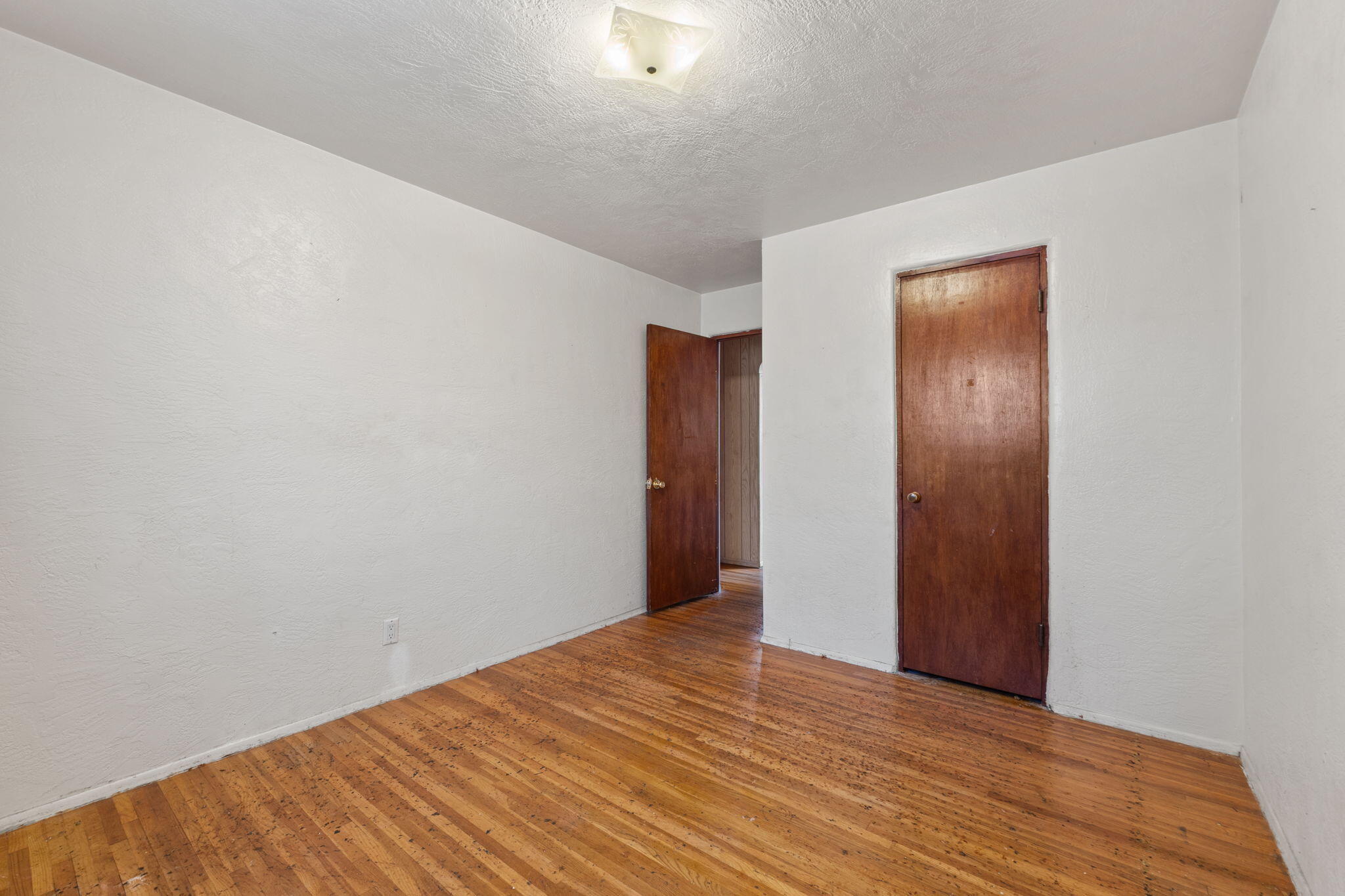 1124 CALIFORNIA Street SE