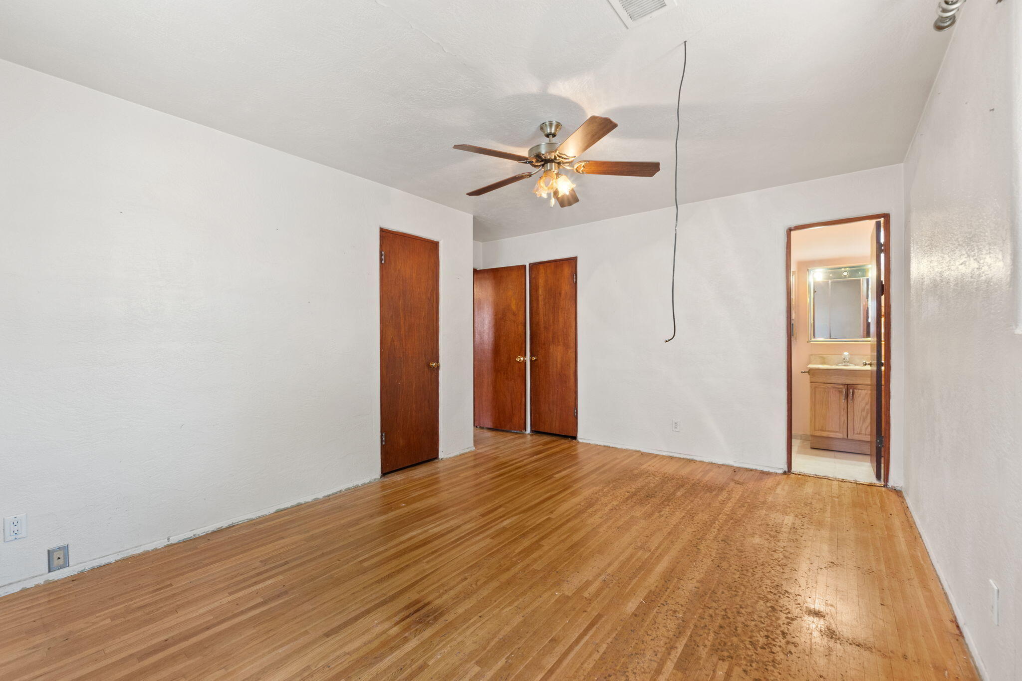 1124 CALIFORNIA Street SE