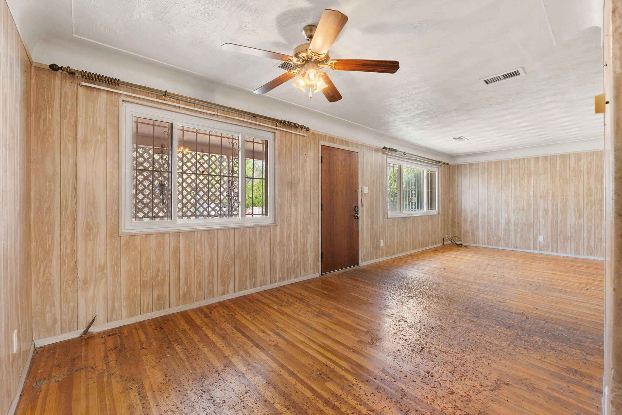 1124 CALIFORNIA Street SE