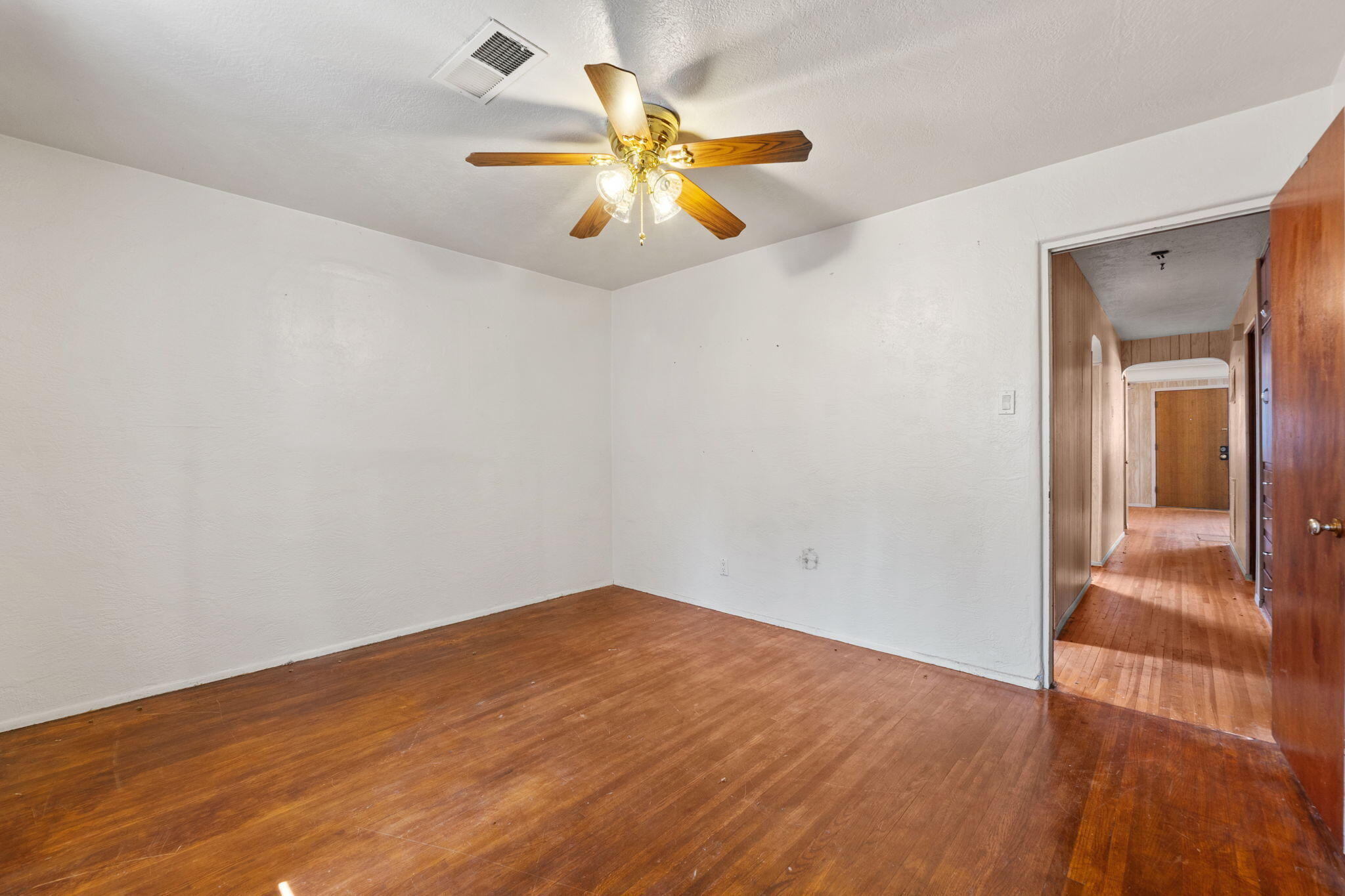 1124 CALIFORNIA Street SE