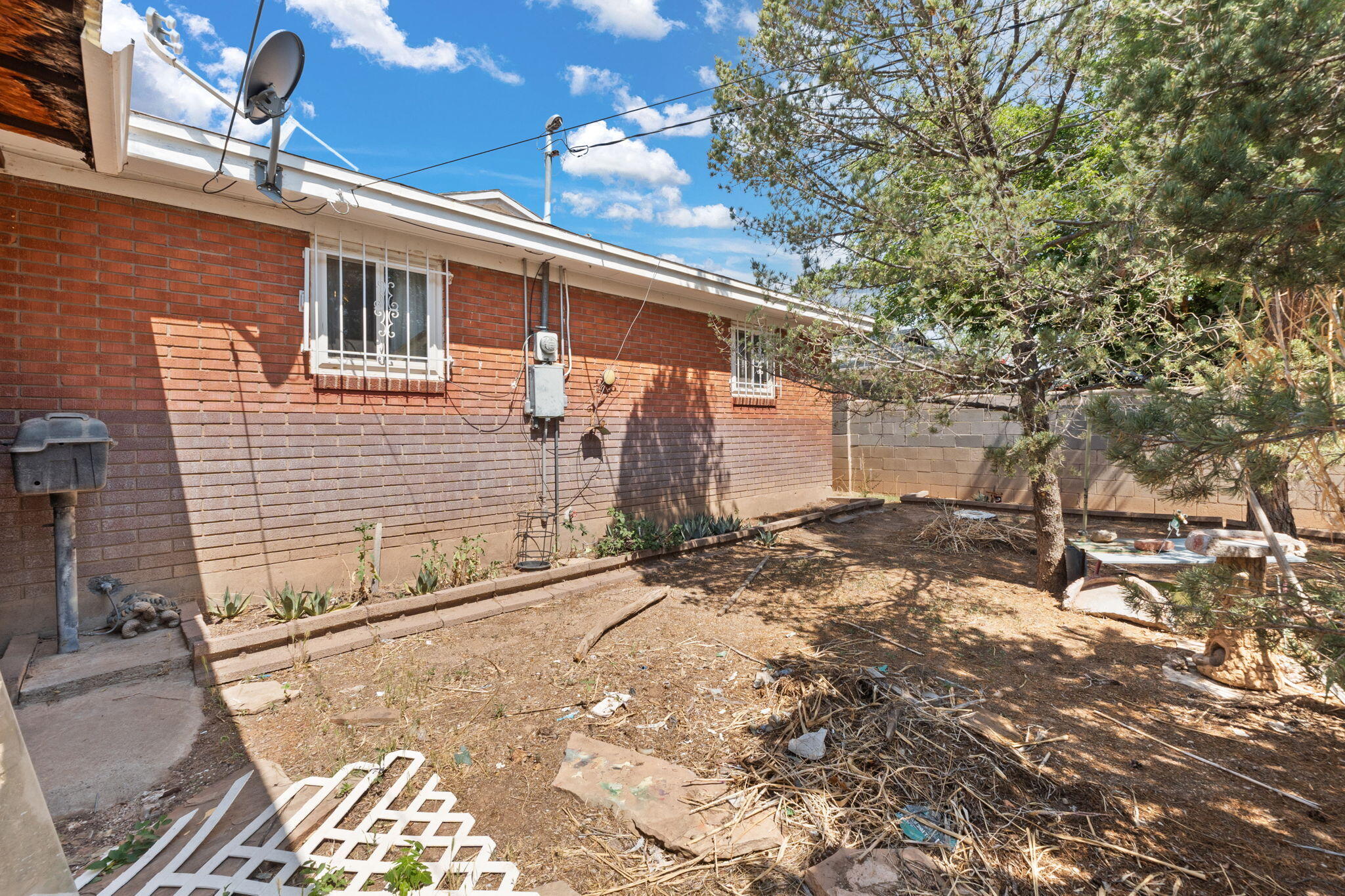 1124 CALIFORNIA Street SE