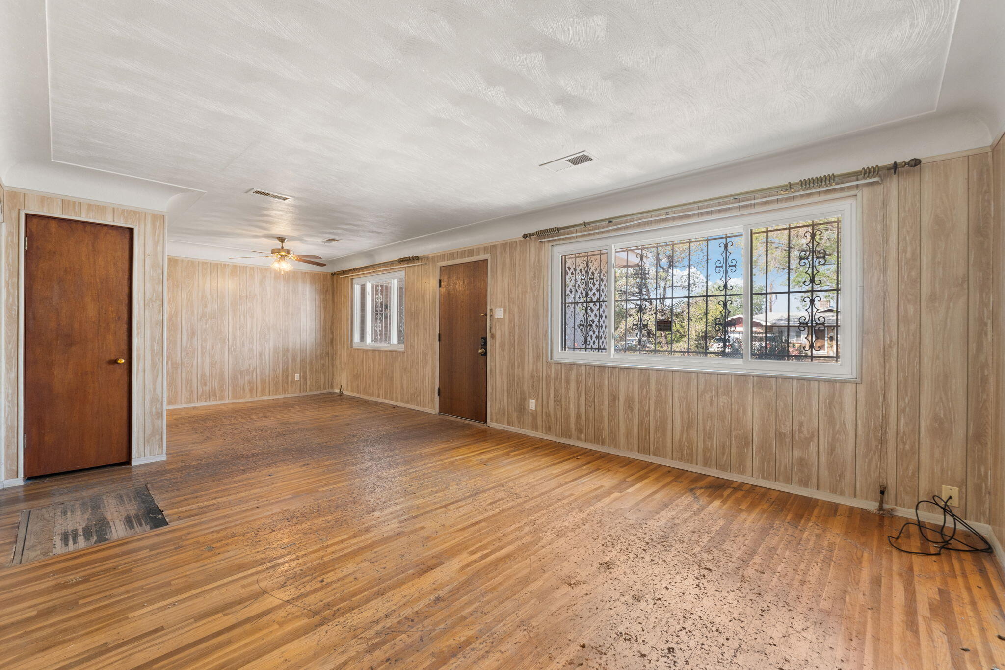 1124 CALIFORNIA Street SE