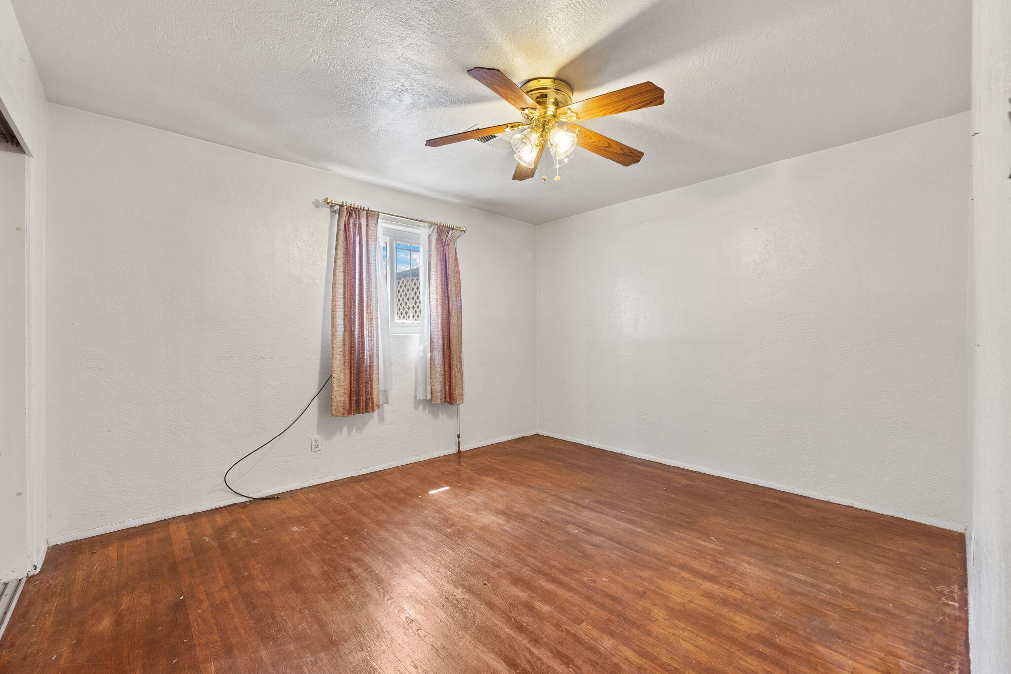 1124 CALIFORNIA Street SE