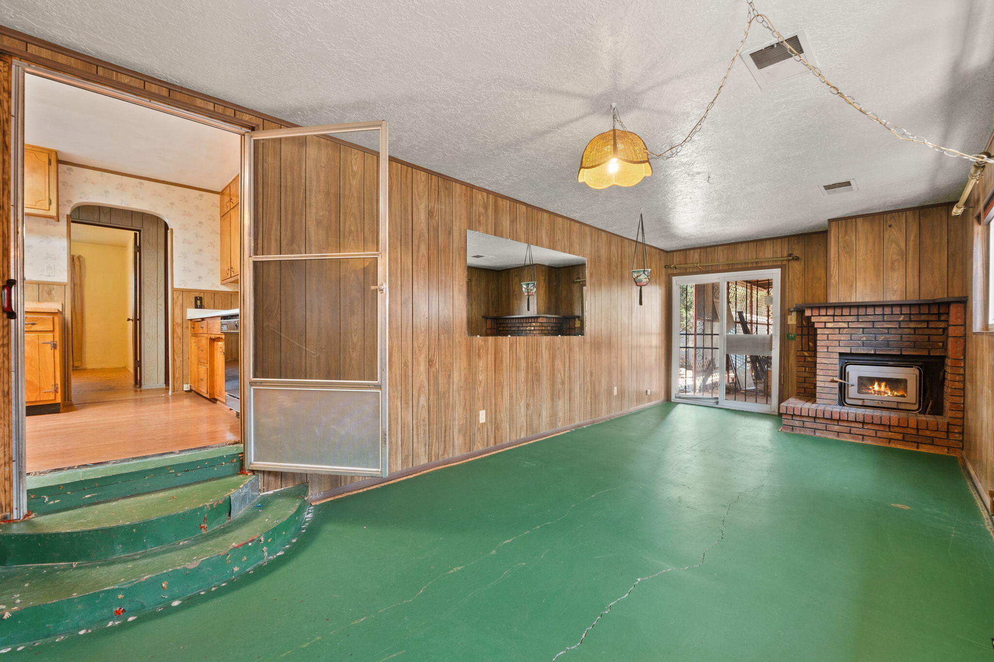 1124 CALIFORNIA Street SE