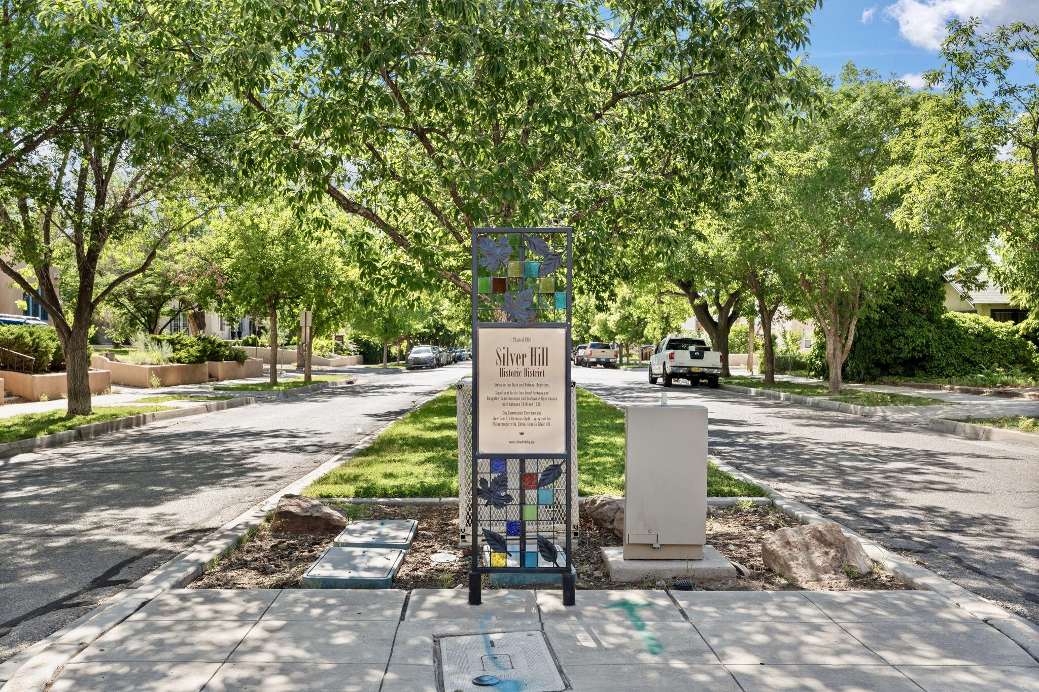 1924 SILVER Avenue SE