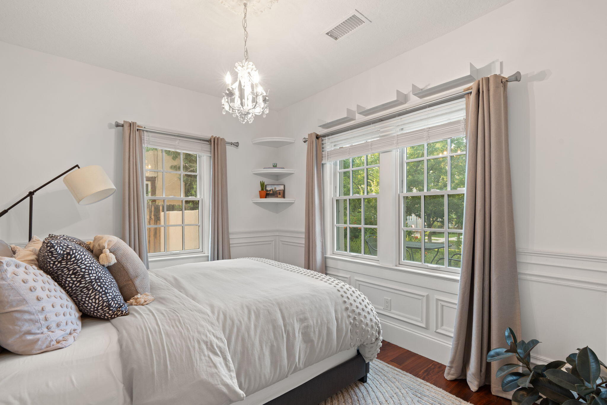 1924 SILVER Avenue SE