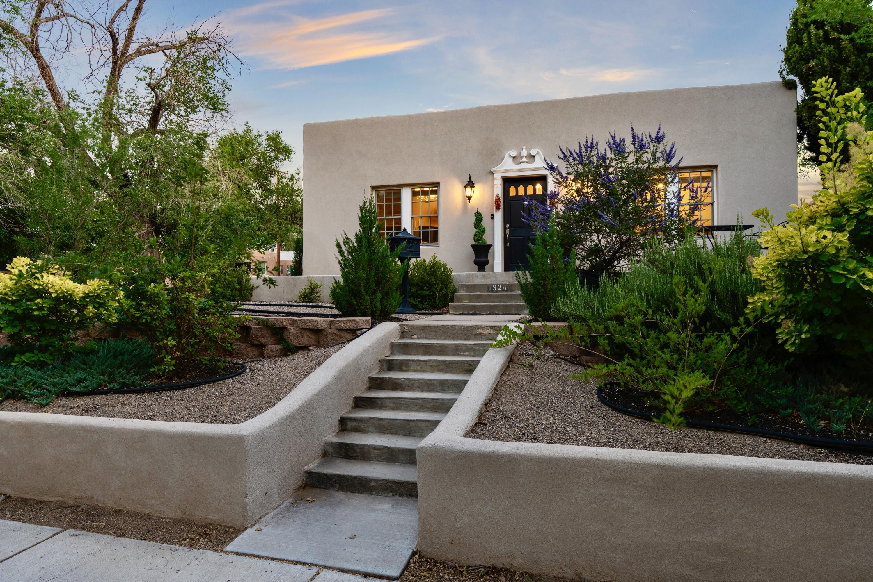 1924 SILVER Avenue SE