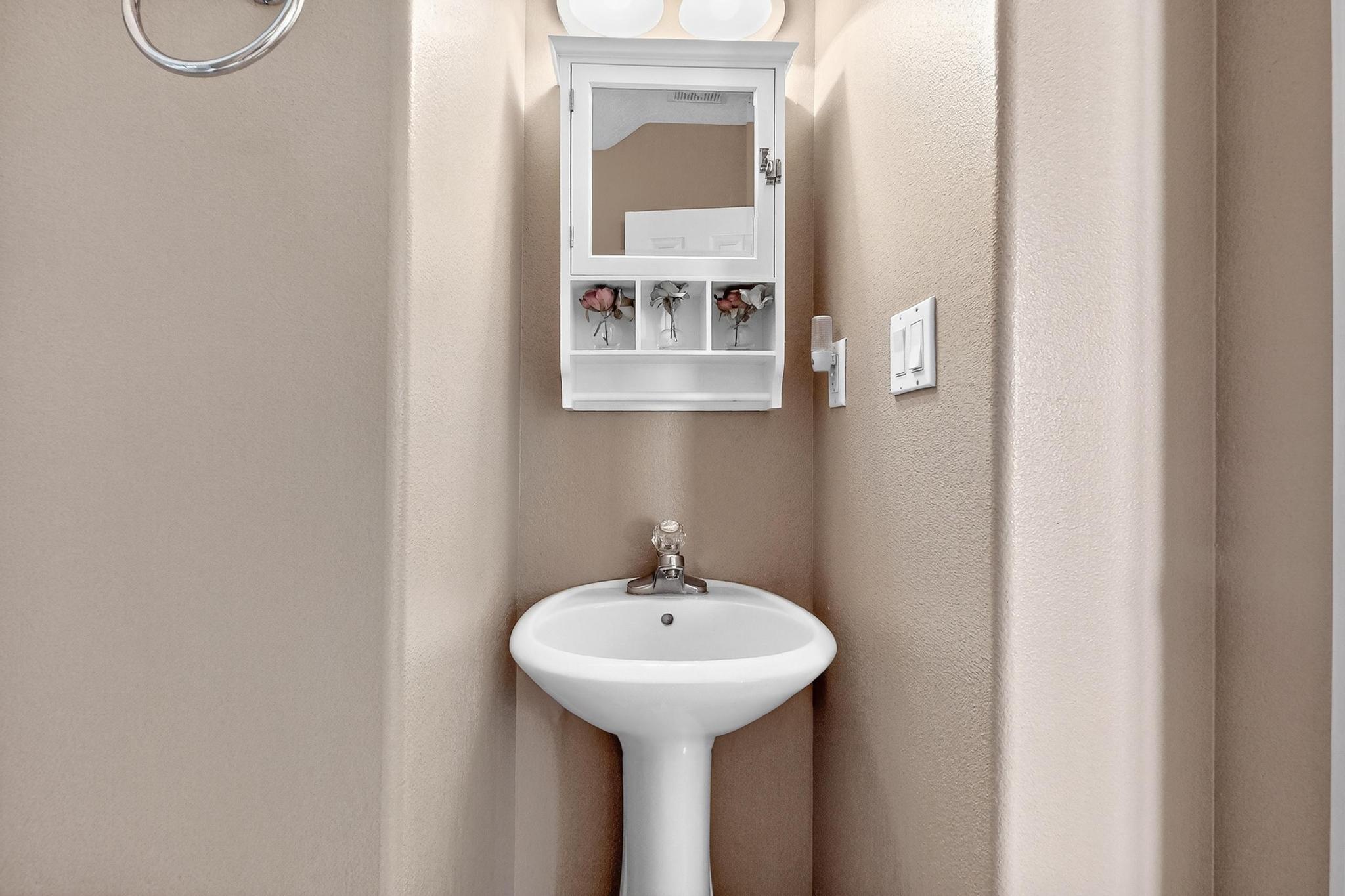 13212 Buckskin Road NE