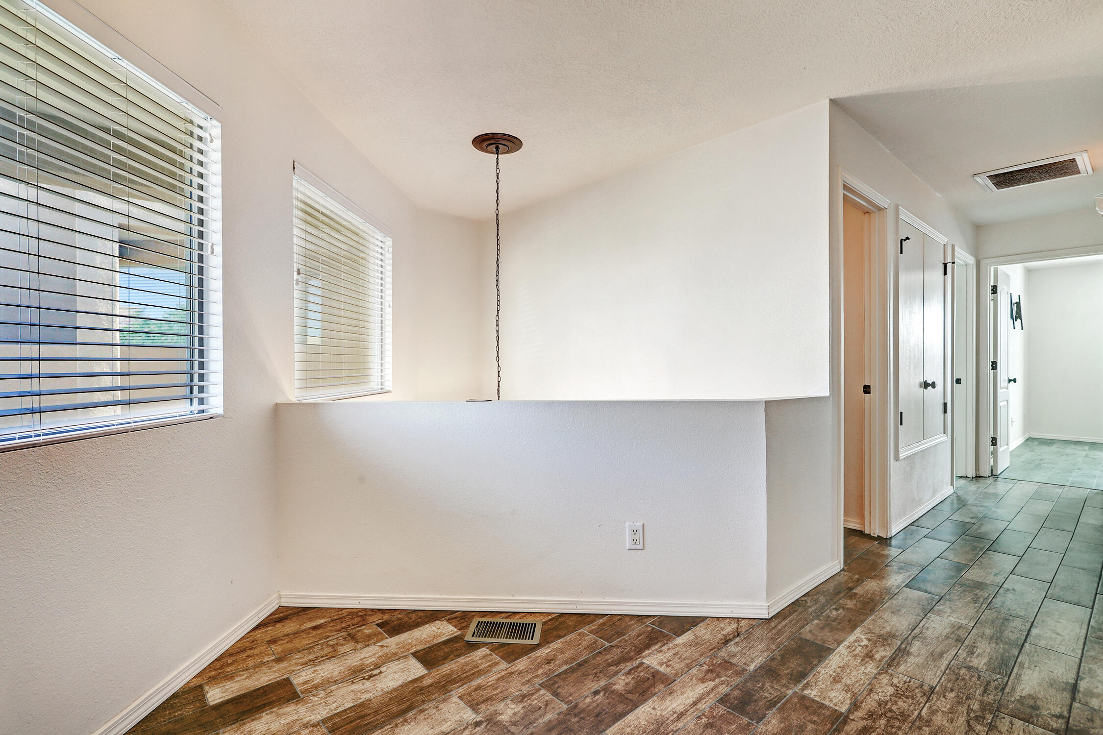 5024 SALA DE TOMAS Drive NW