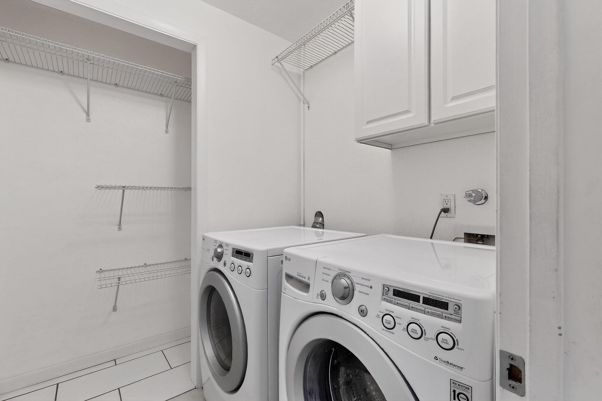 6940 CHERRY HILLS Loop NE