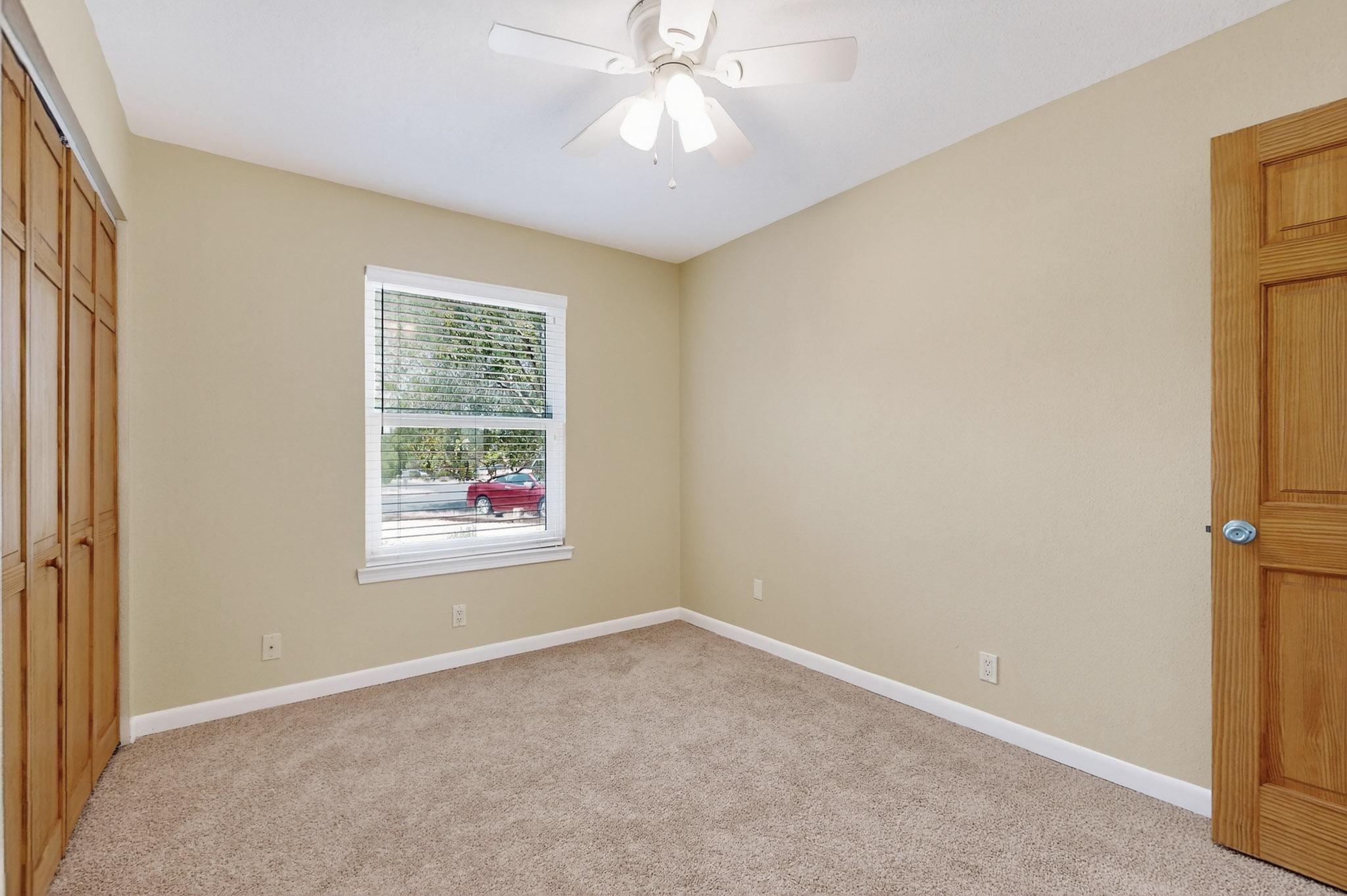 6940 CHERRY HILLS Loop NE