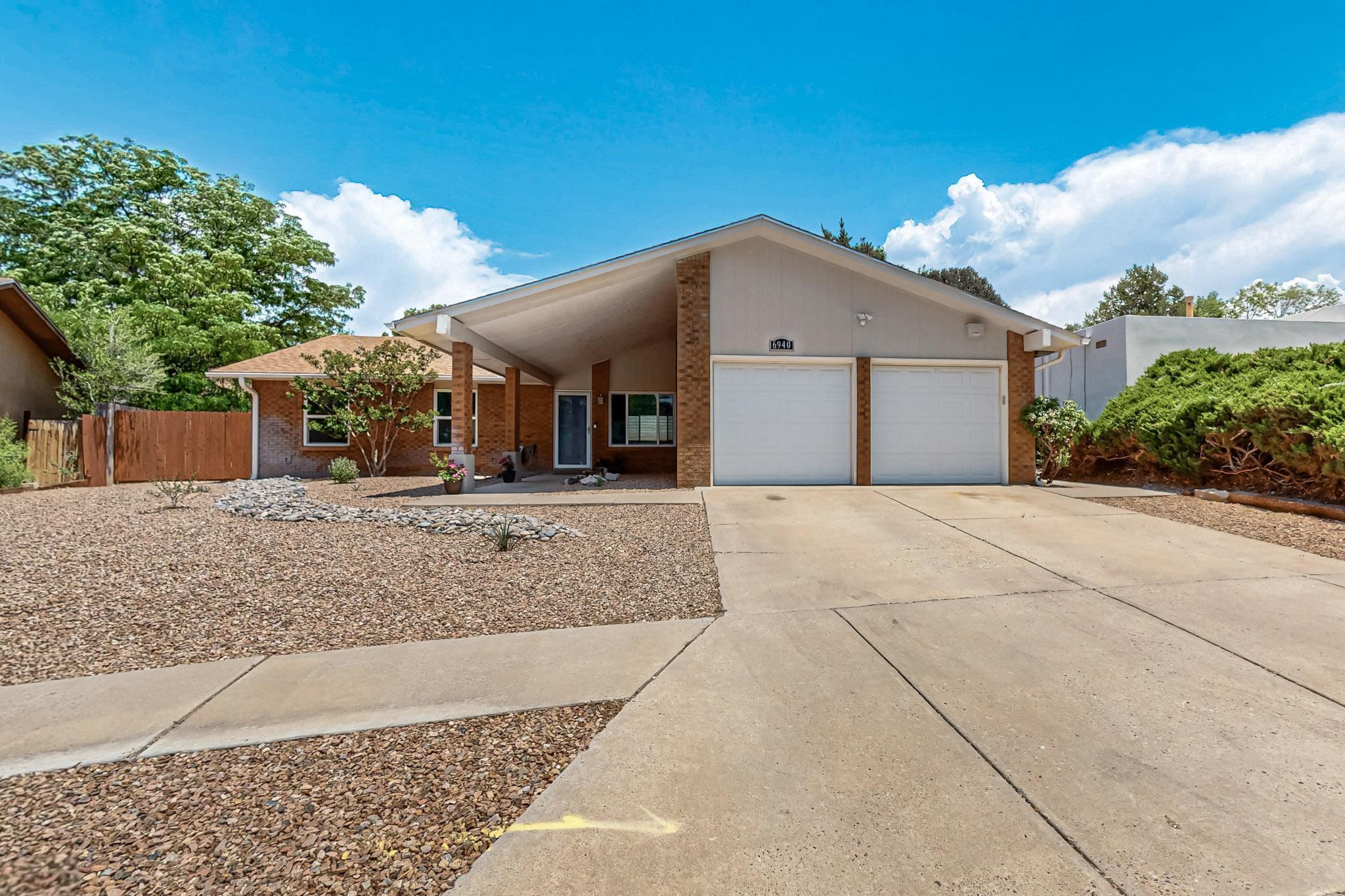 6940 CHERRY HILLS Loop NE