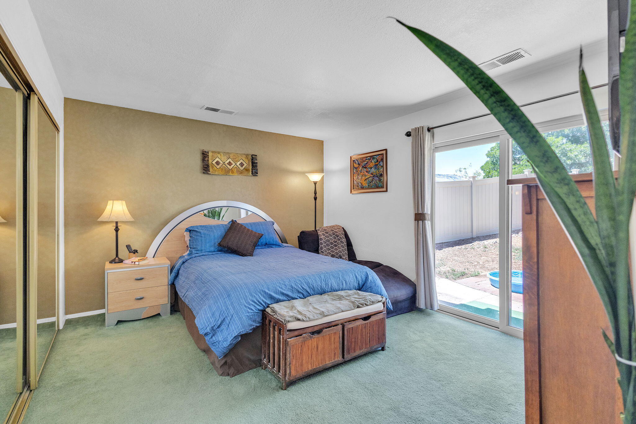 2013 LAKEWOOD Avenue NW