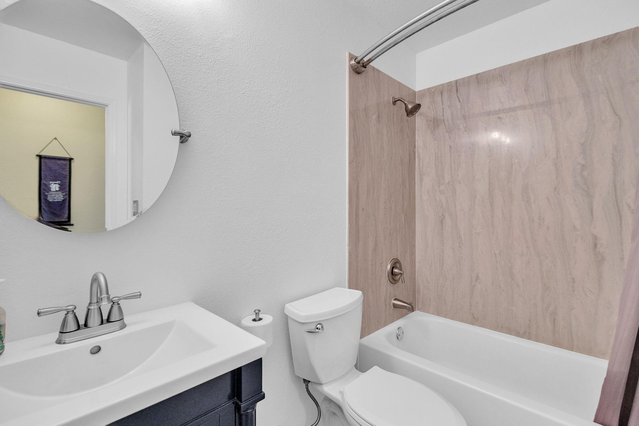 2013 LAKEWOOD Avenue NW