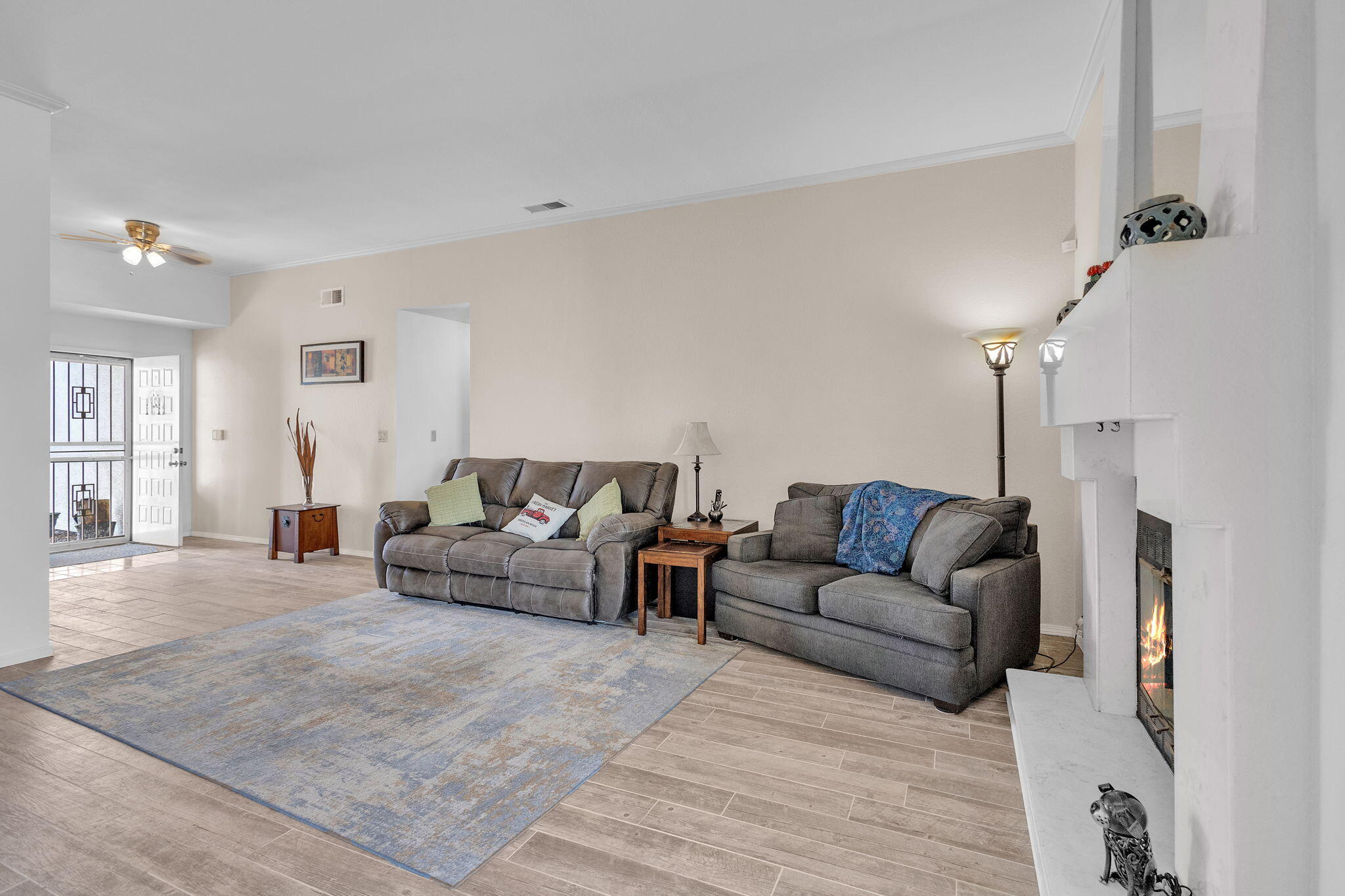 2013 LAKEWOOD Avenue NW