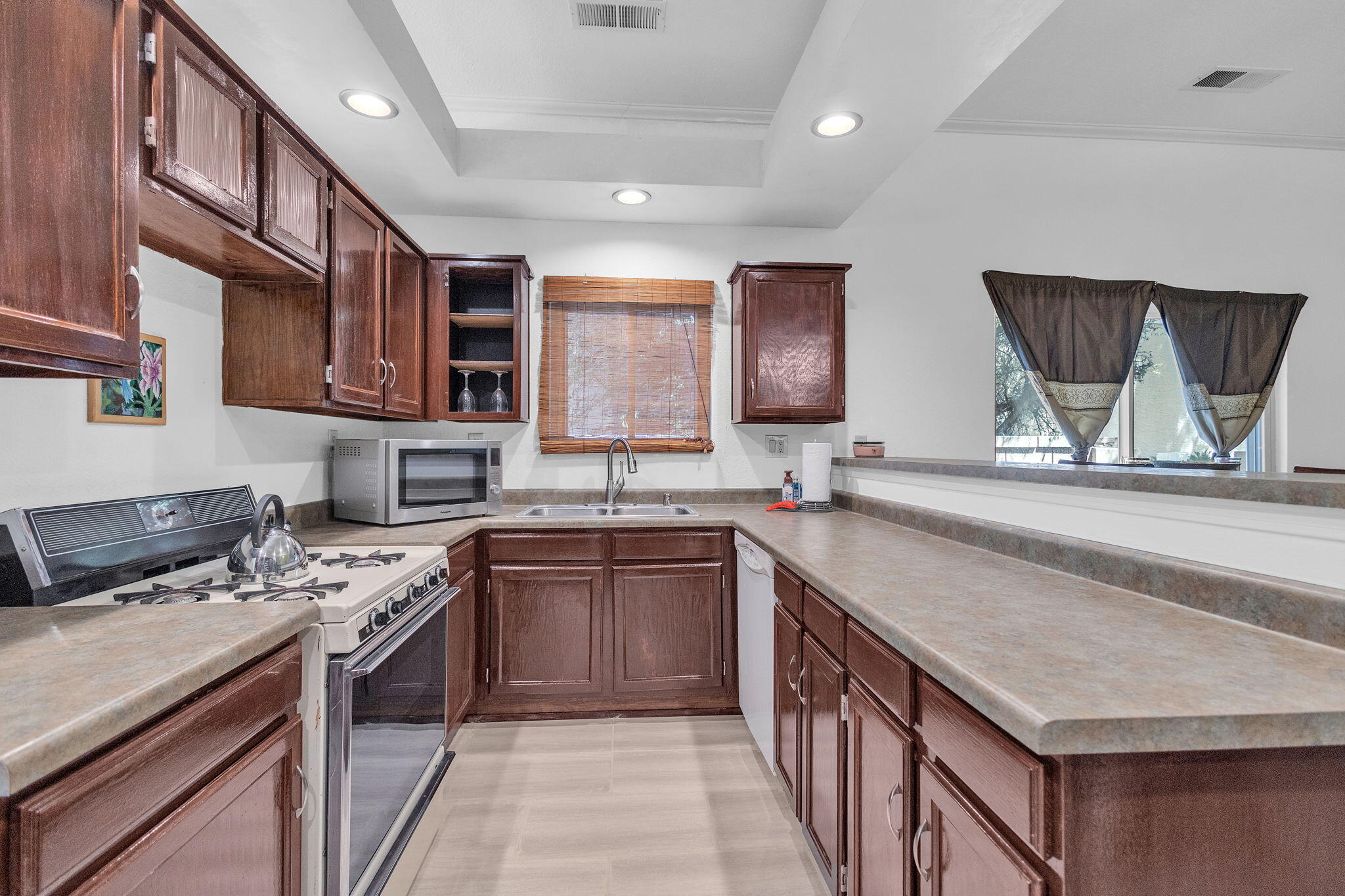 2013 LAKEWOOD Avenue NW