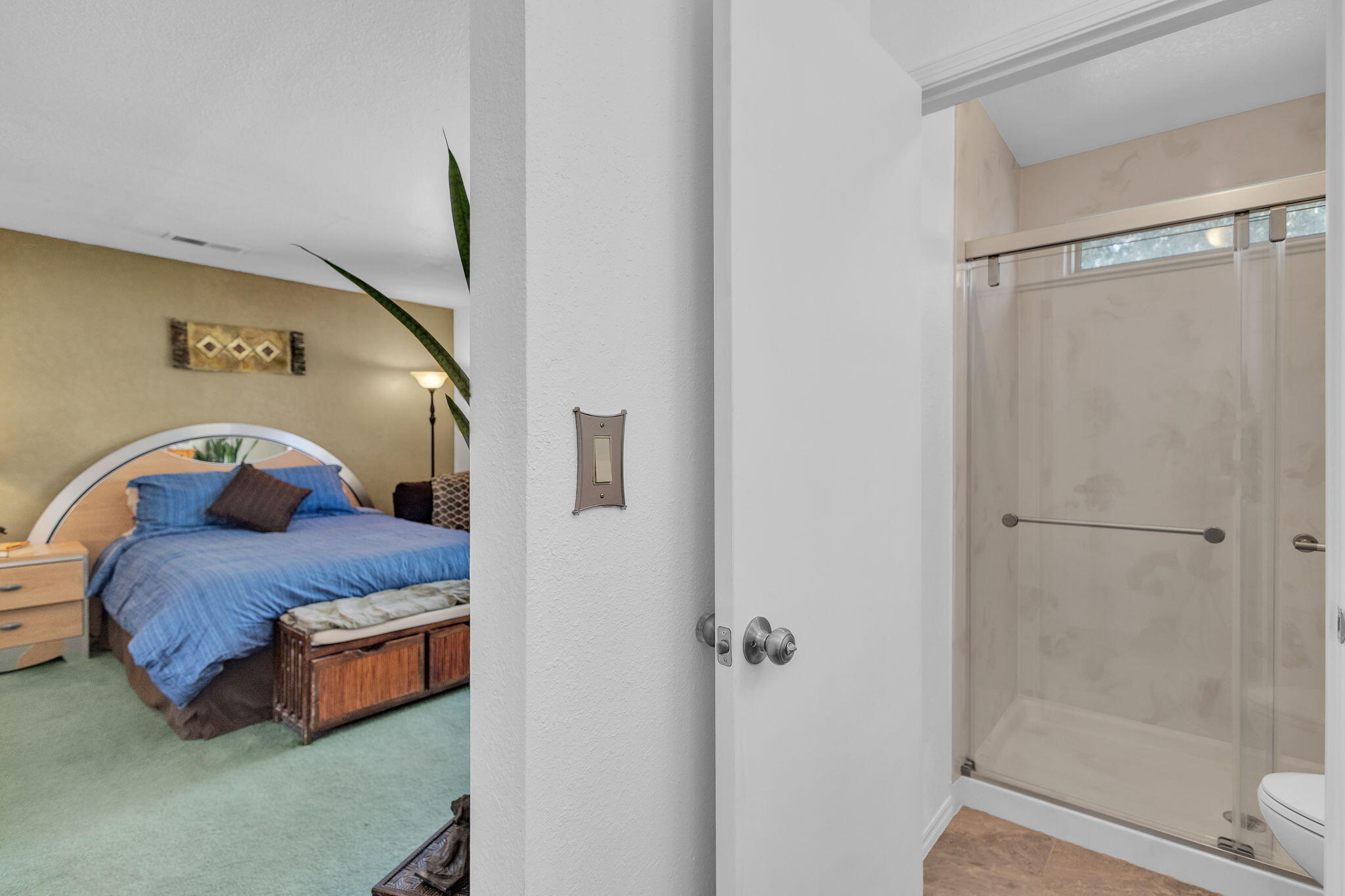 2013 LAKEWOOD Avenue NW