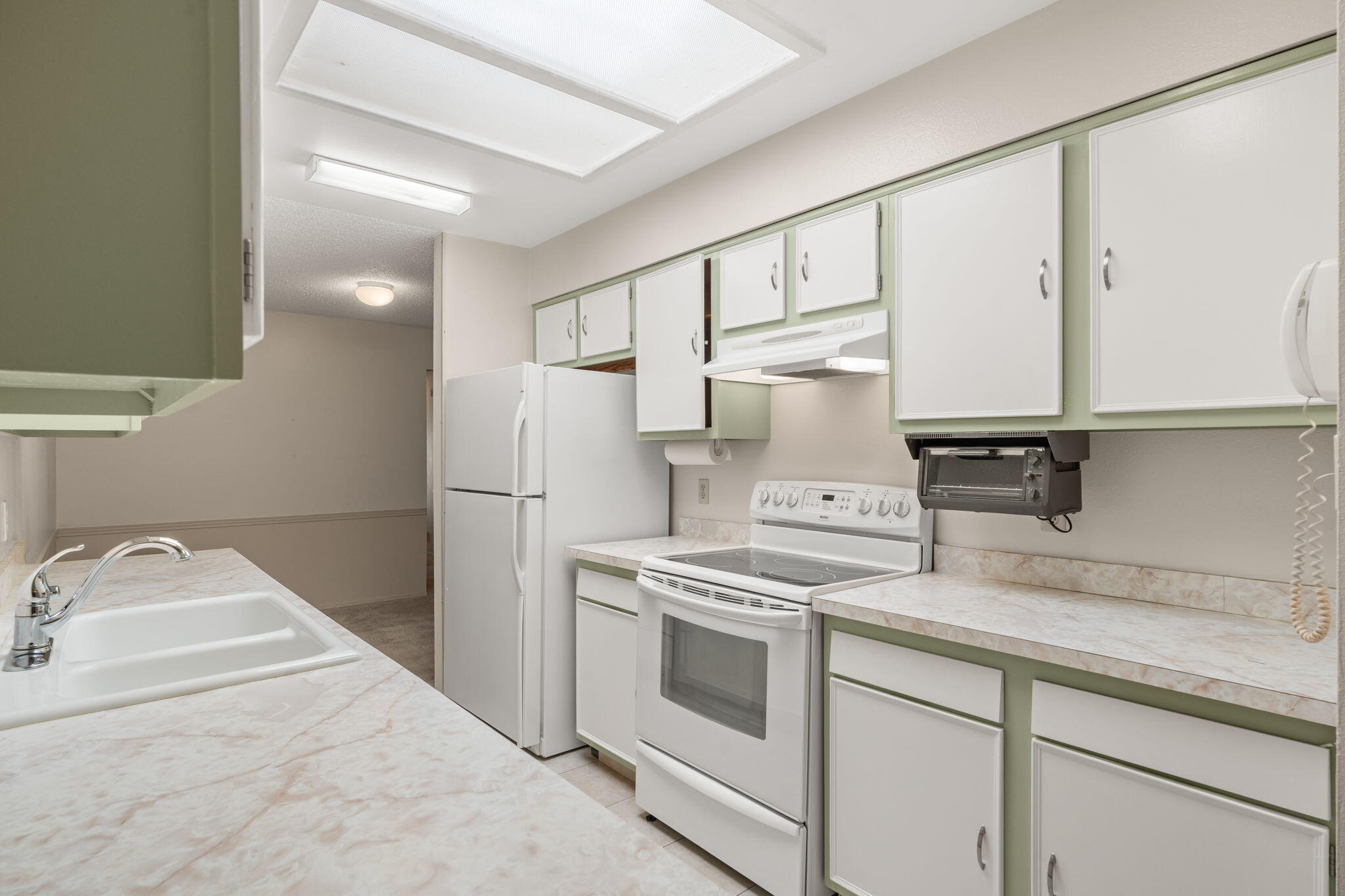 1308 ALVARADO Drive NE