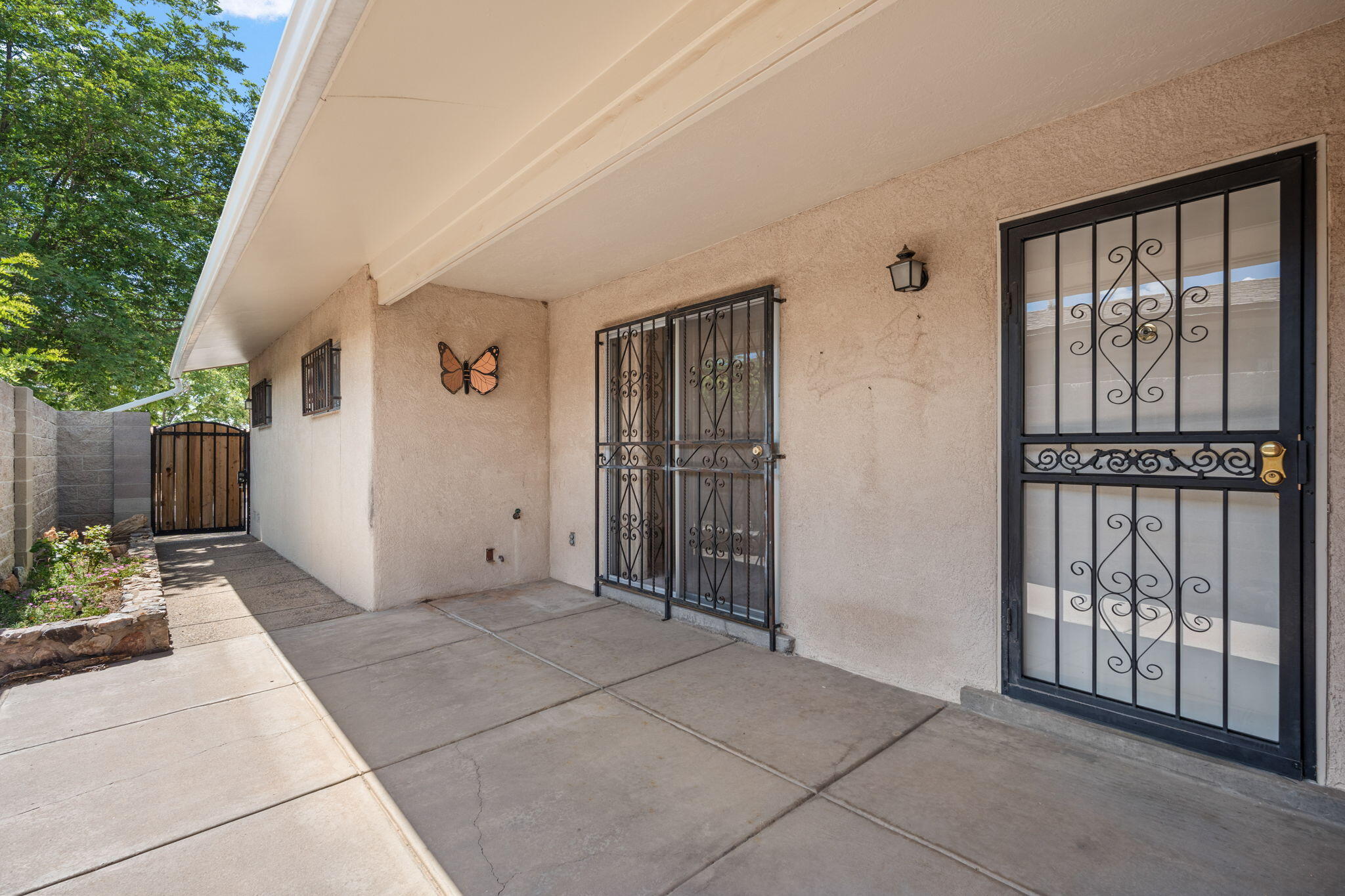 1308 ALVARADO Drive NE