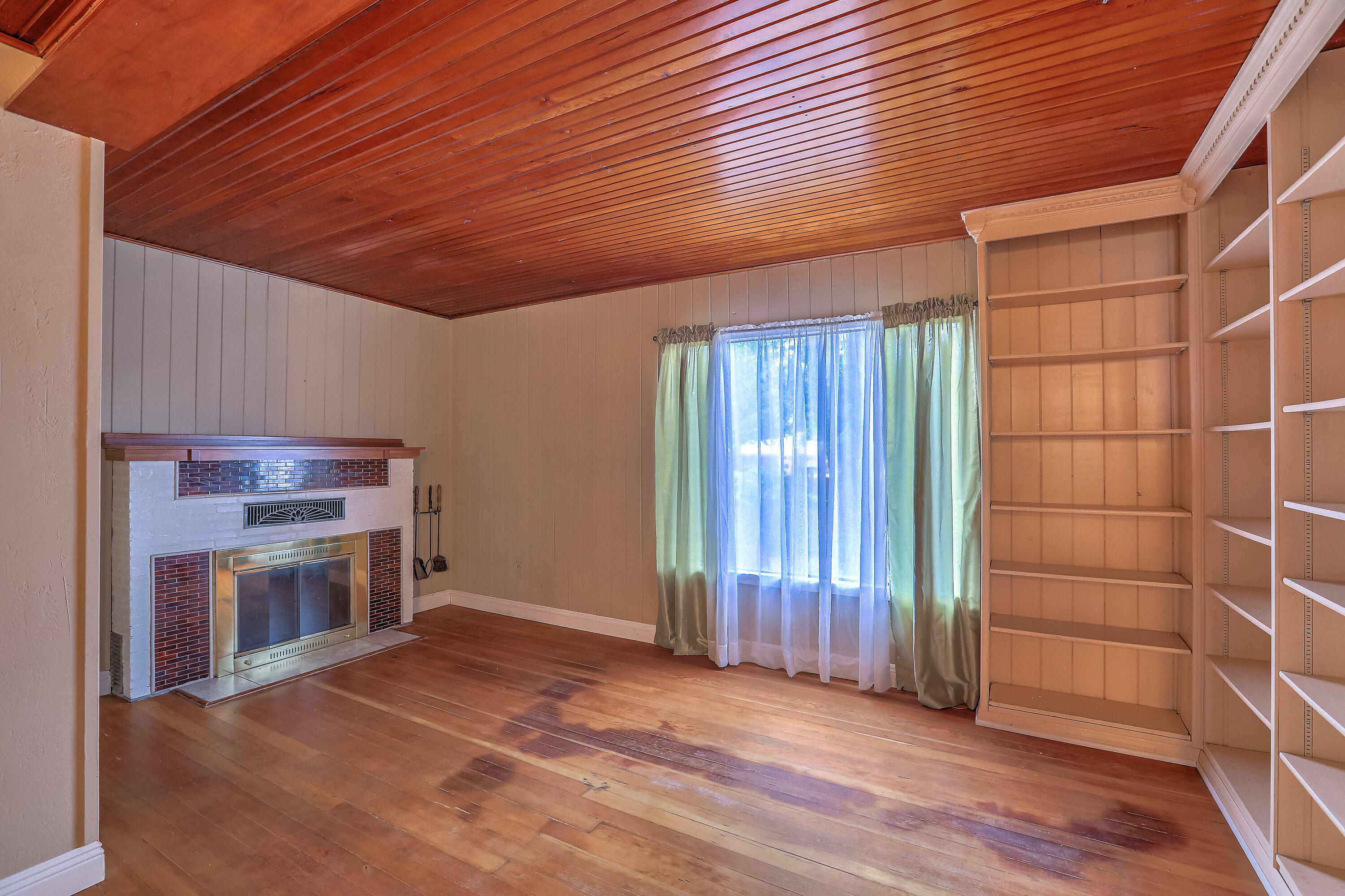 1714 ANDERSON Place SE