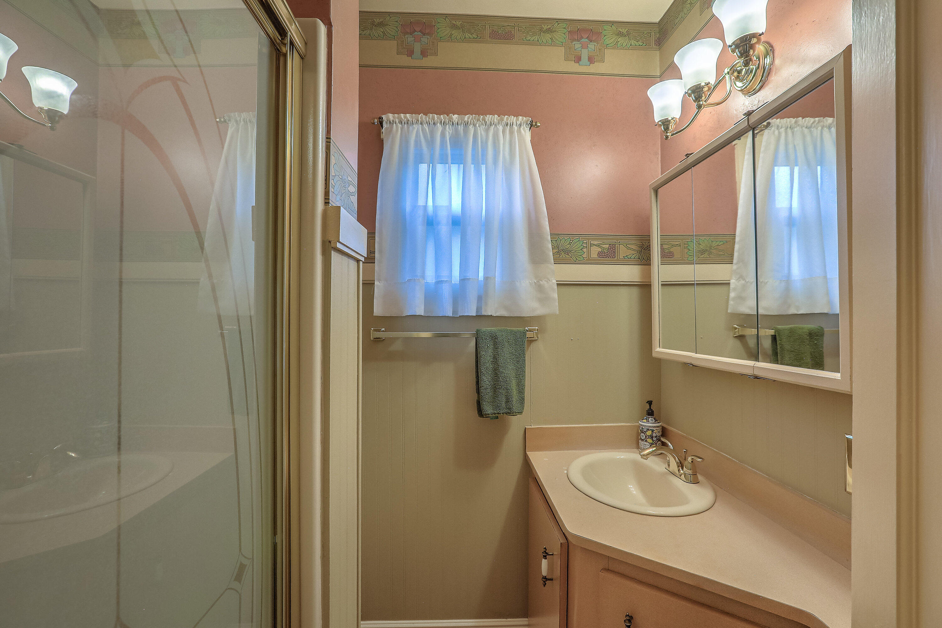 1714 ANDERSON Place SE