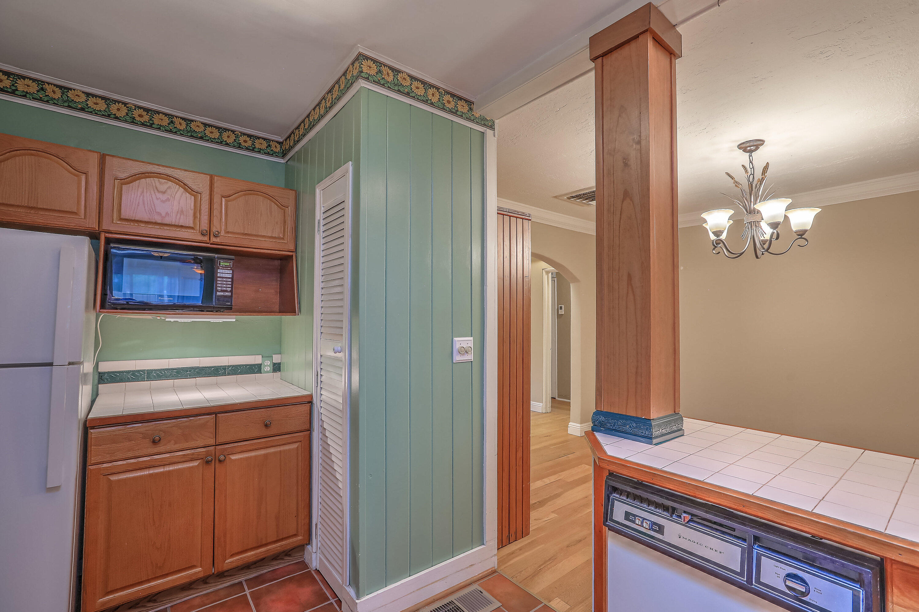 1714 ANDERSON Place SE