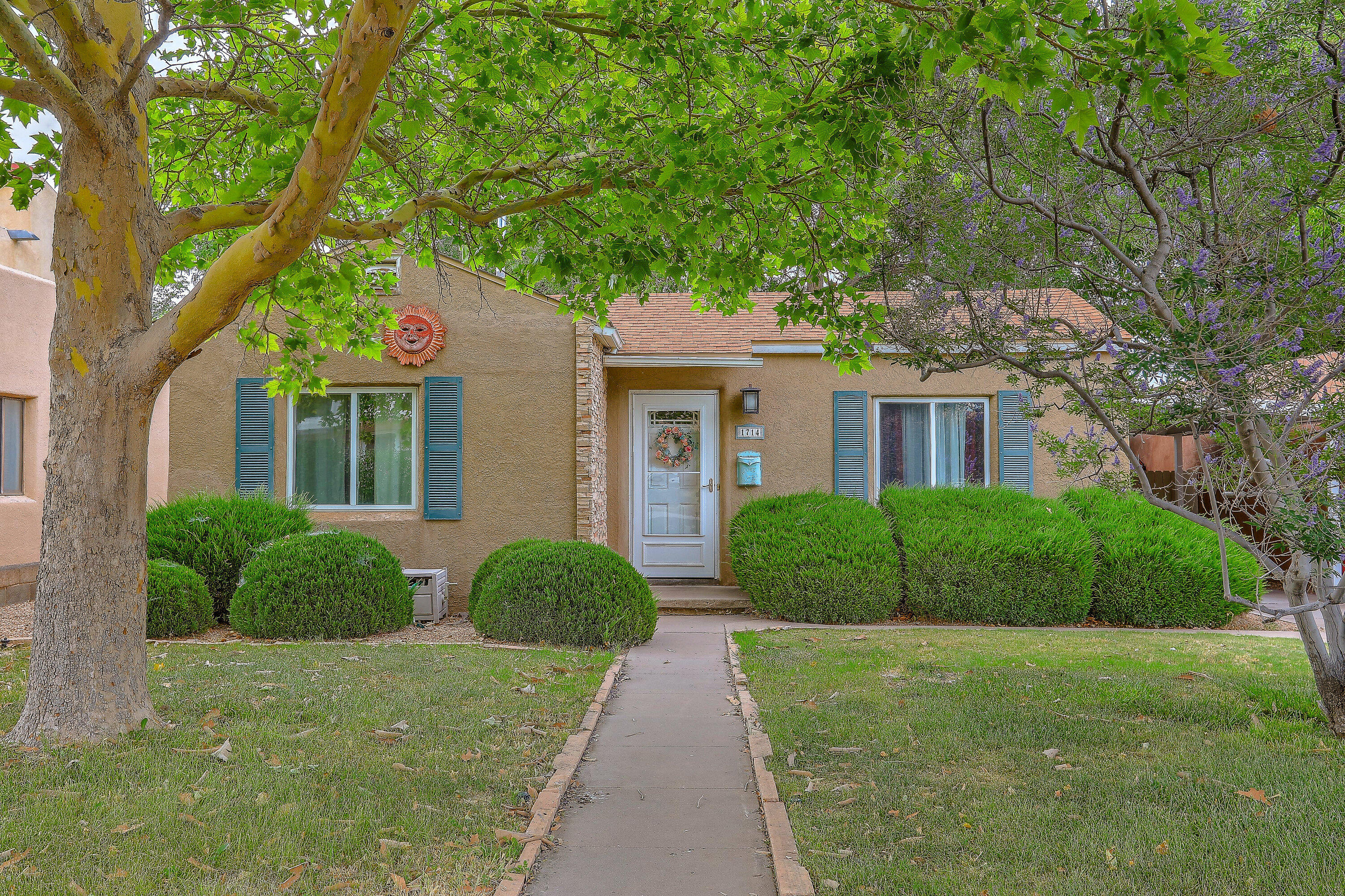 1714 ANDERSON Place SE