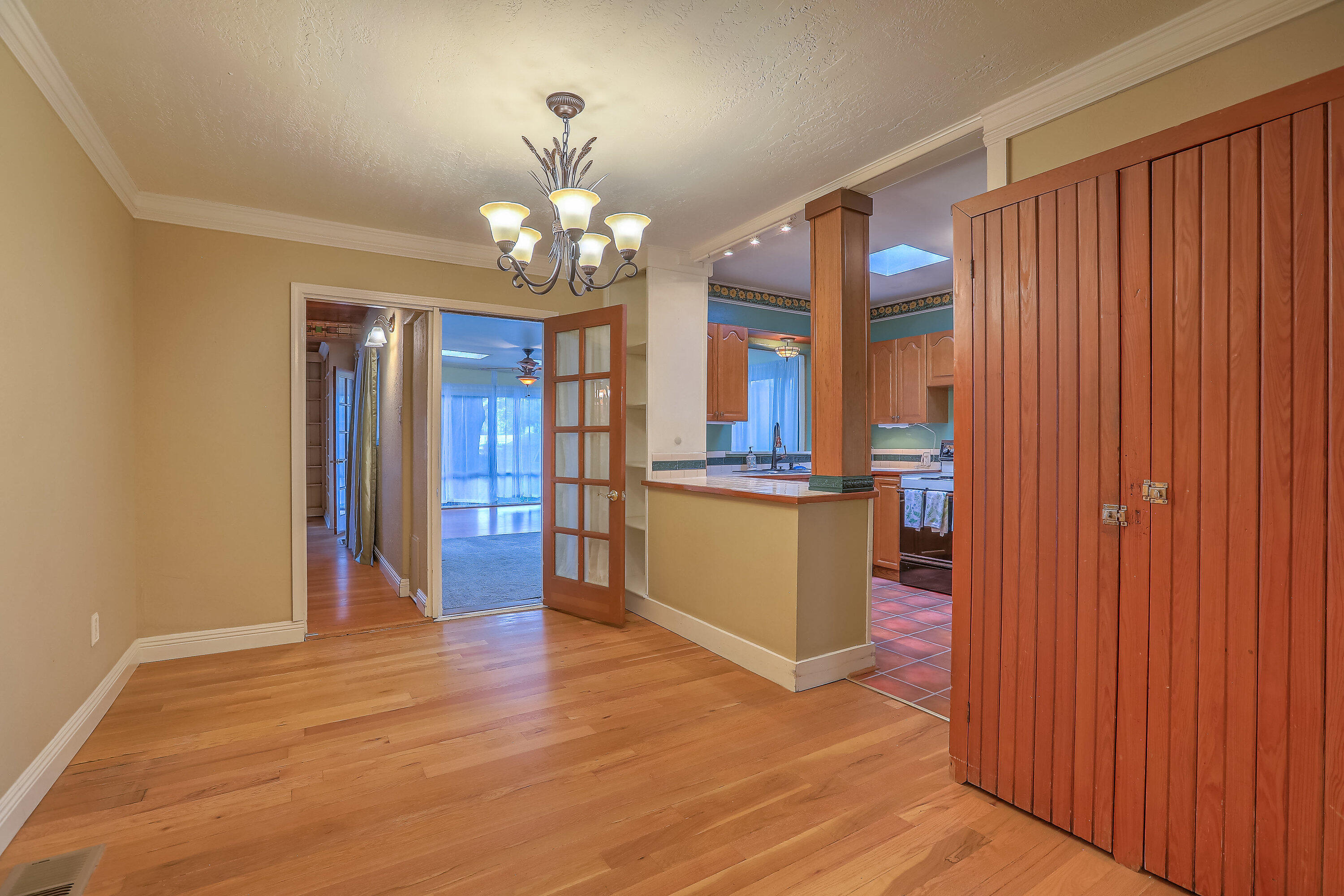 1714 ANDERSON Place SE