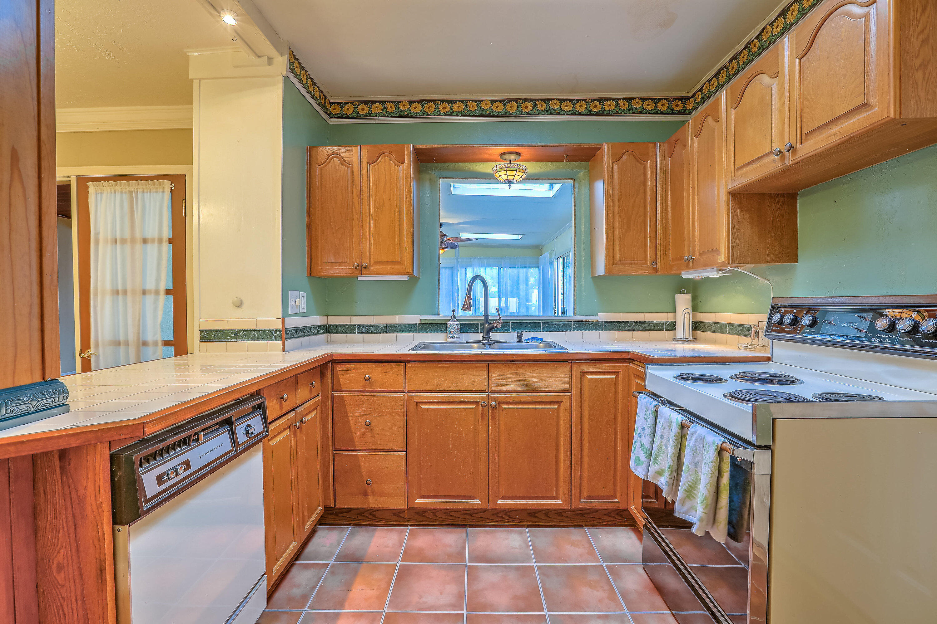 1714 ANDERSON Place SE