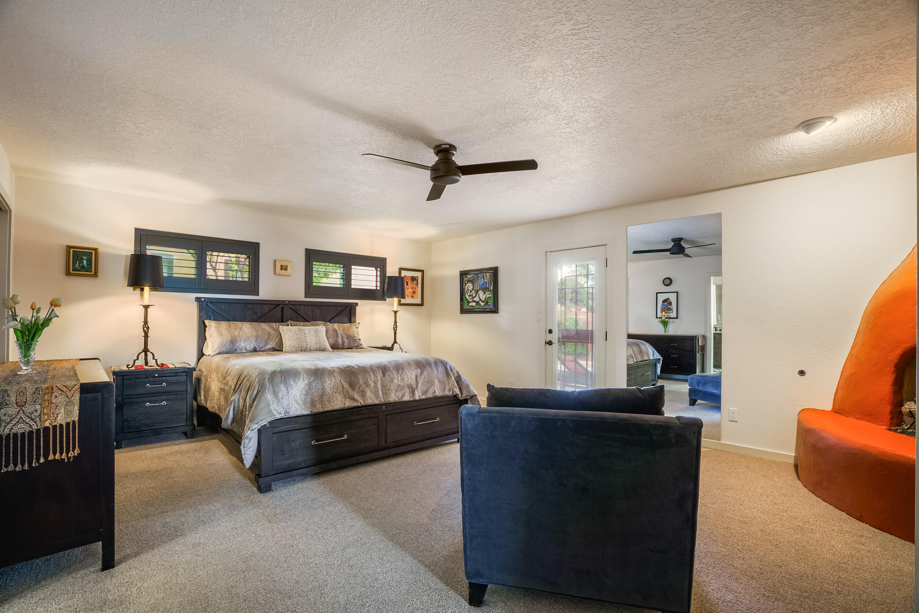 2750 CLIFFROSE Drive NE