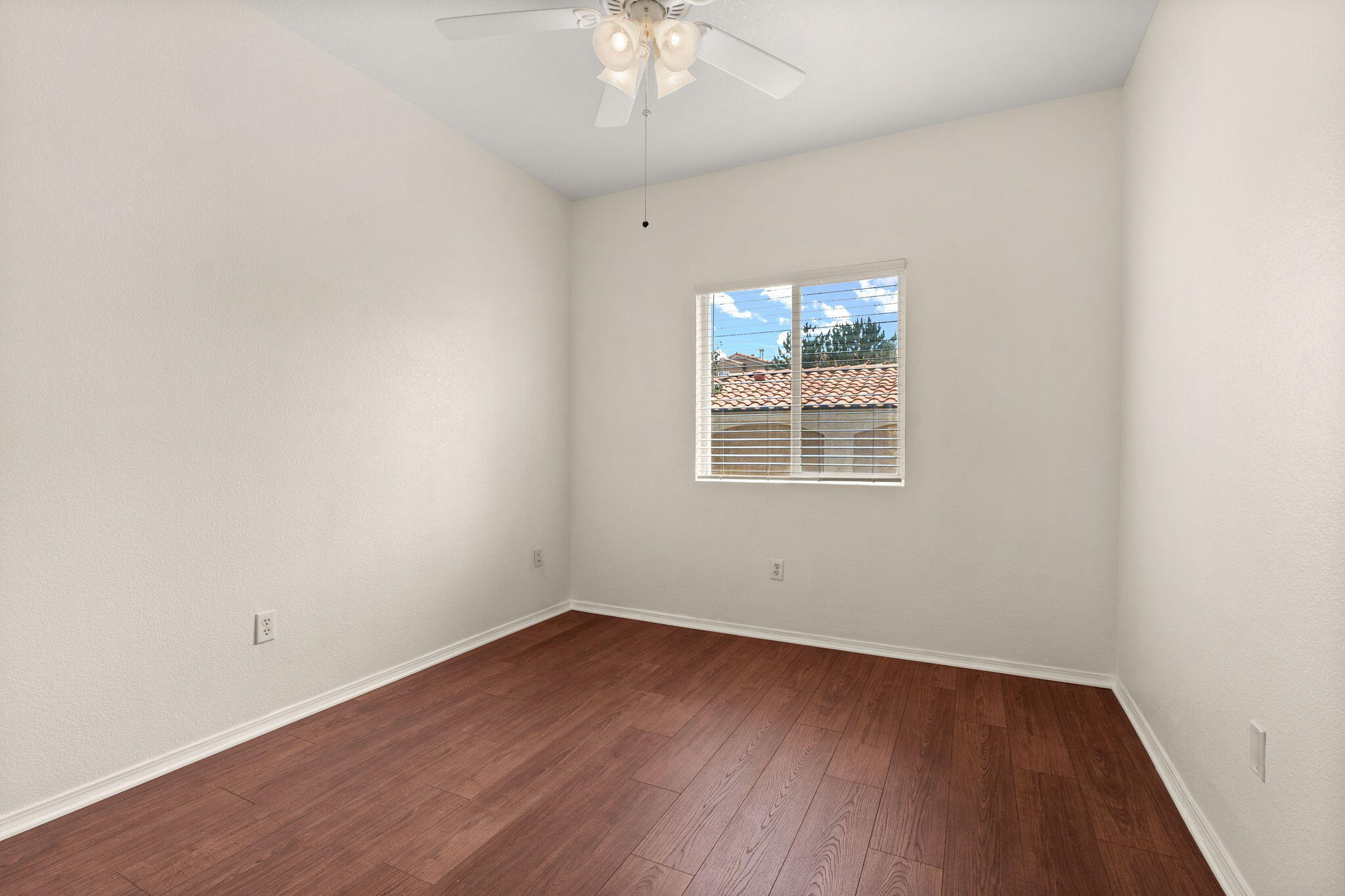 6800 VISTA DEL NORTE Drive NE 912