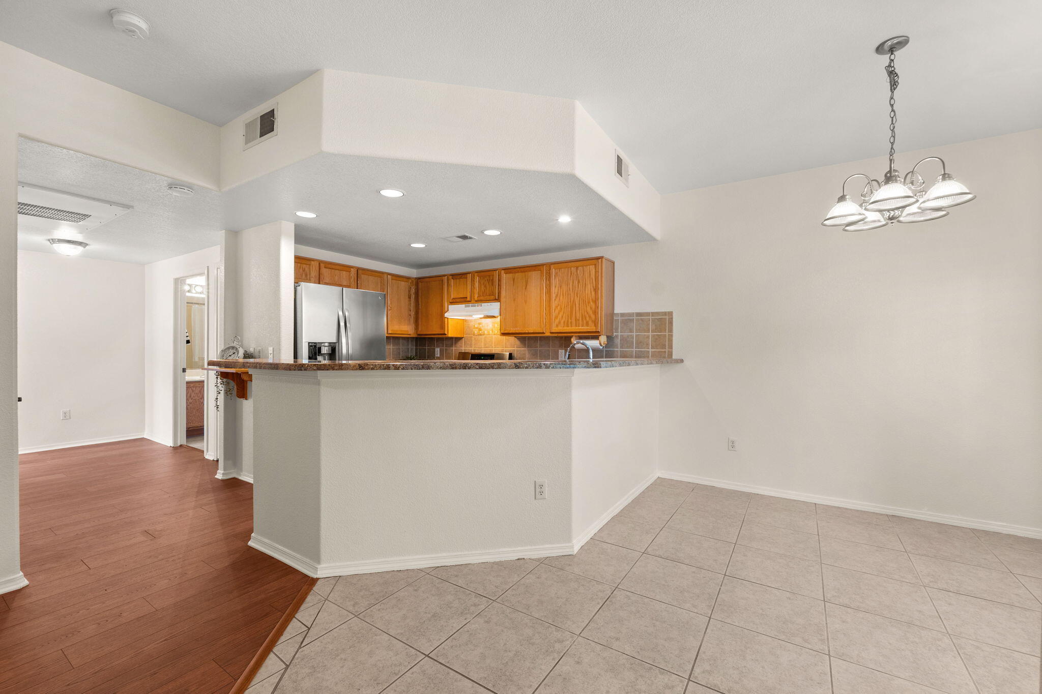 6800 VISTA DEL NORTE Drive NE 912