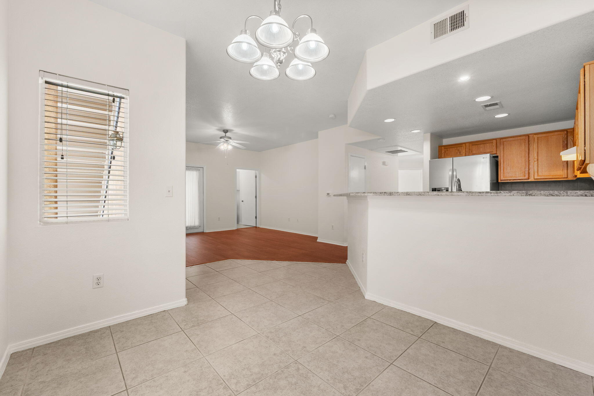 6800 VISTA DEL NORTE Drive NE 912