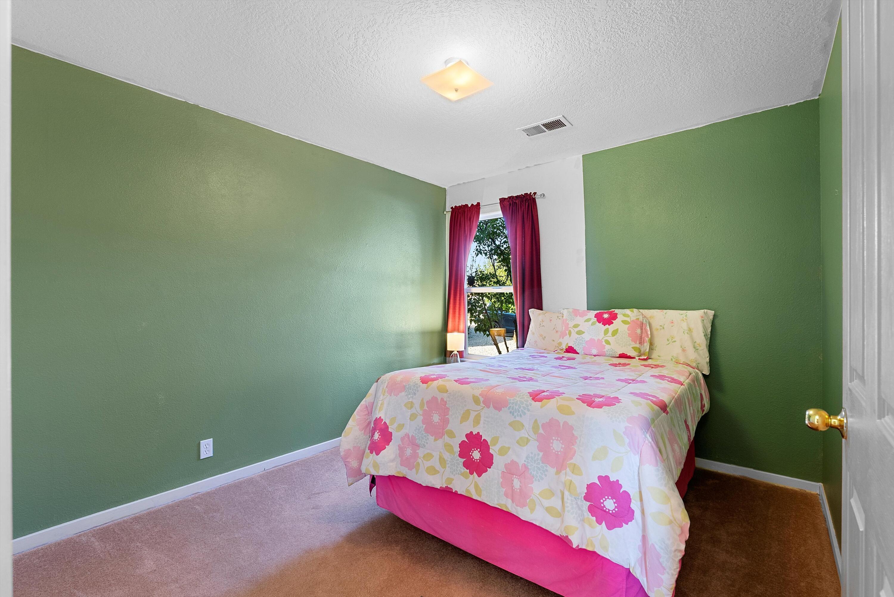 4704 Contenta Ridge