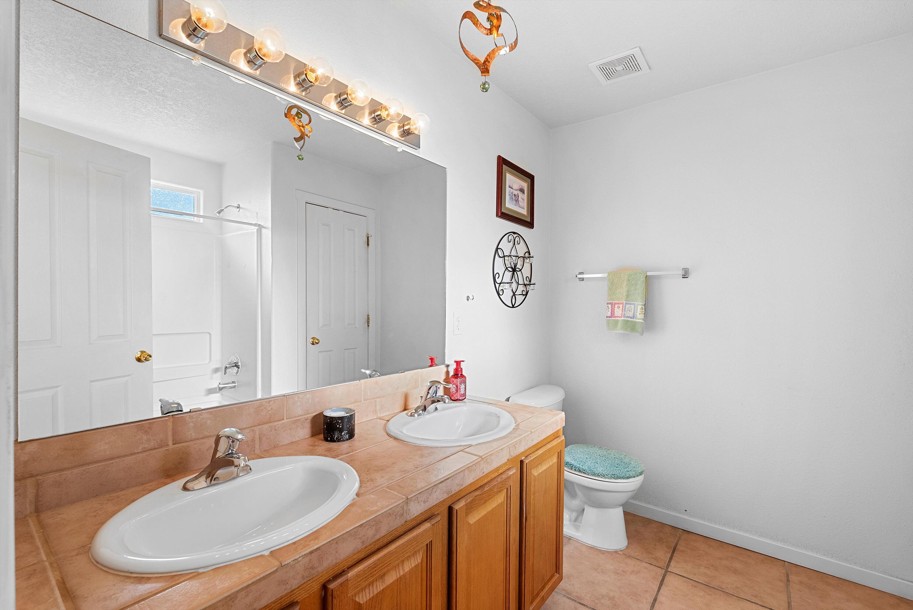 4704 Contenta Ridge