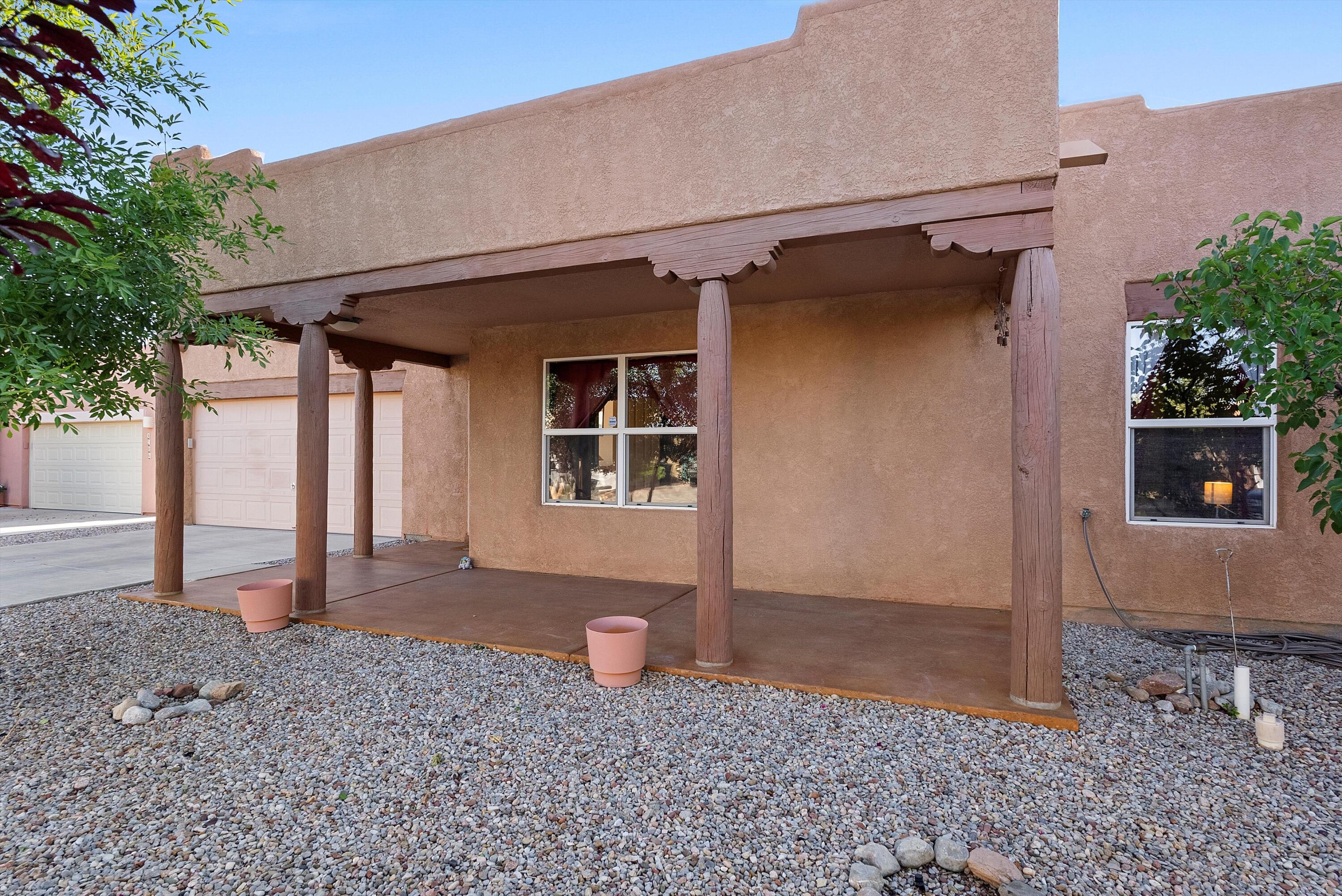 4704 Contenta Ridge