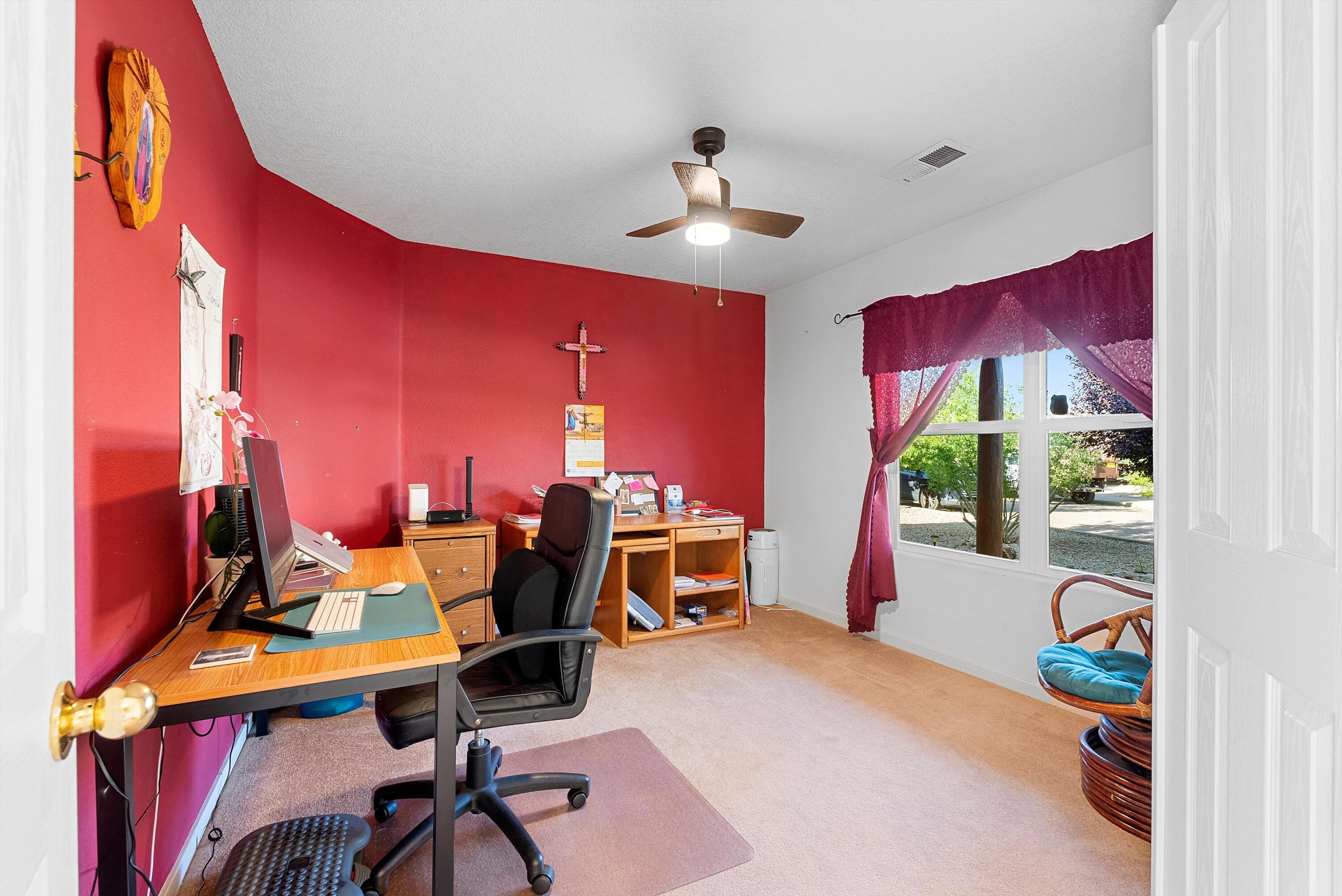 4704 Contenta Ridge