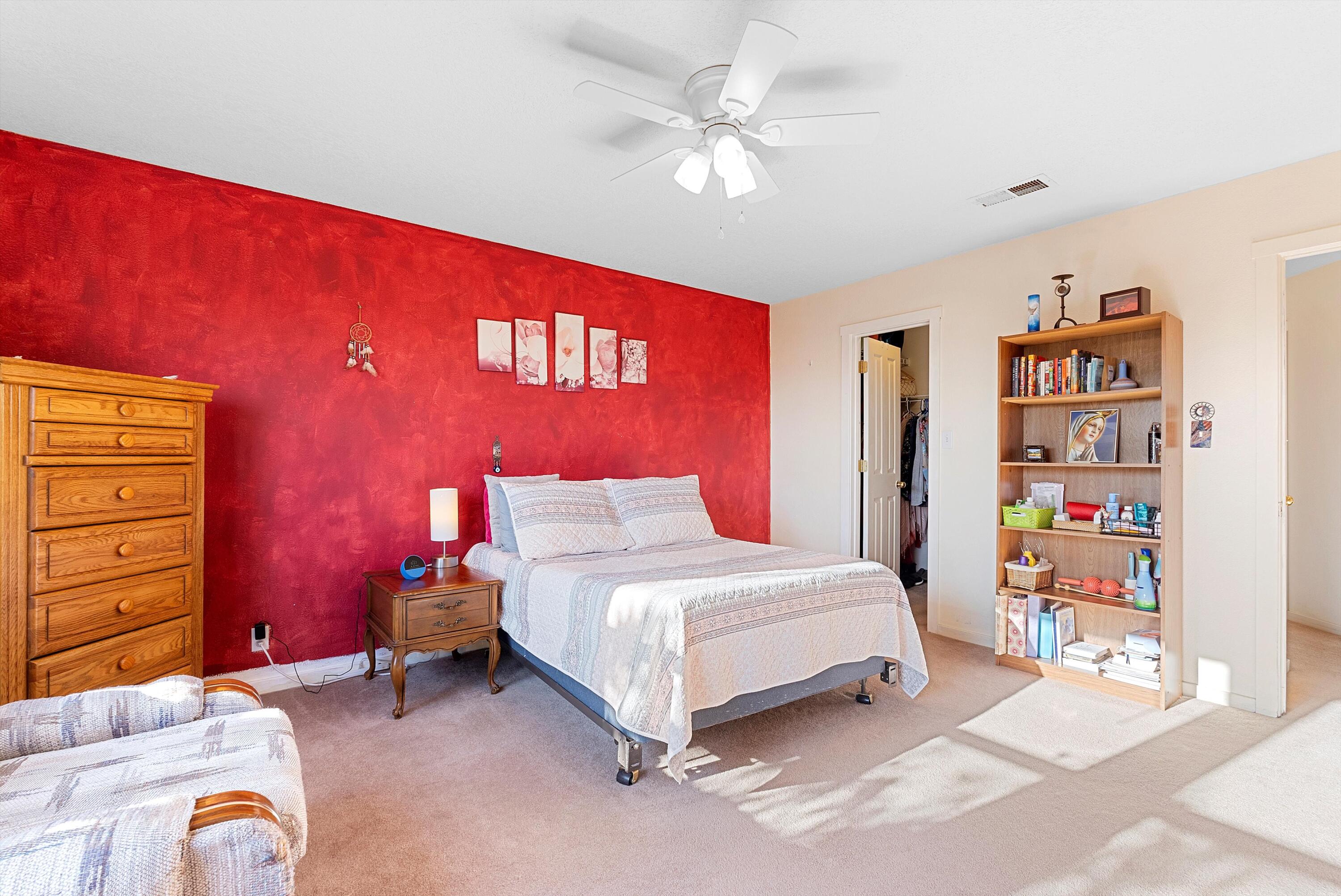 4704 Contenta Ridge