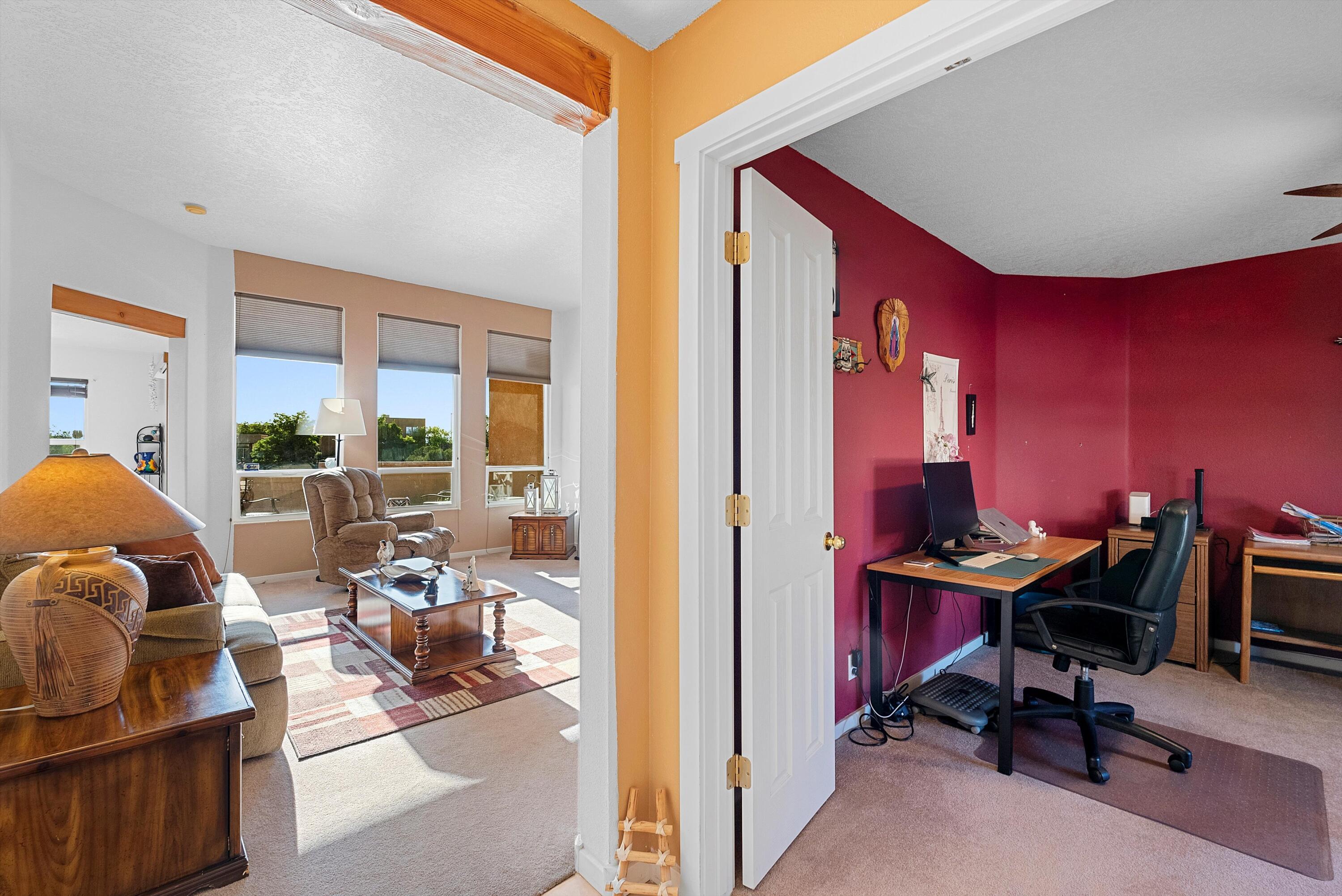 4704 Contenta Ridge