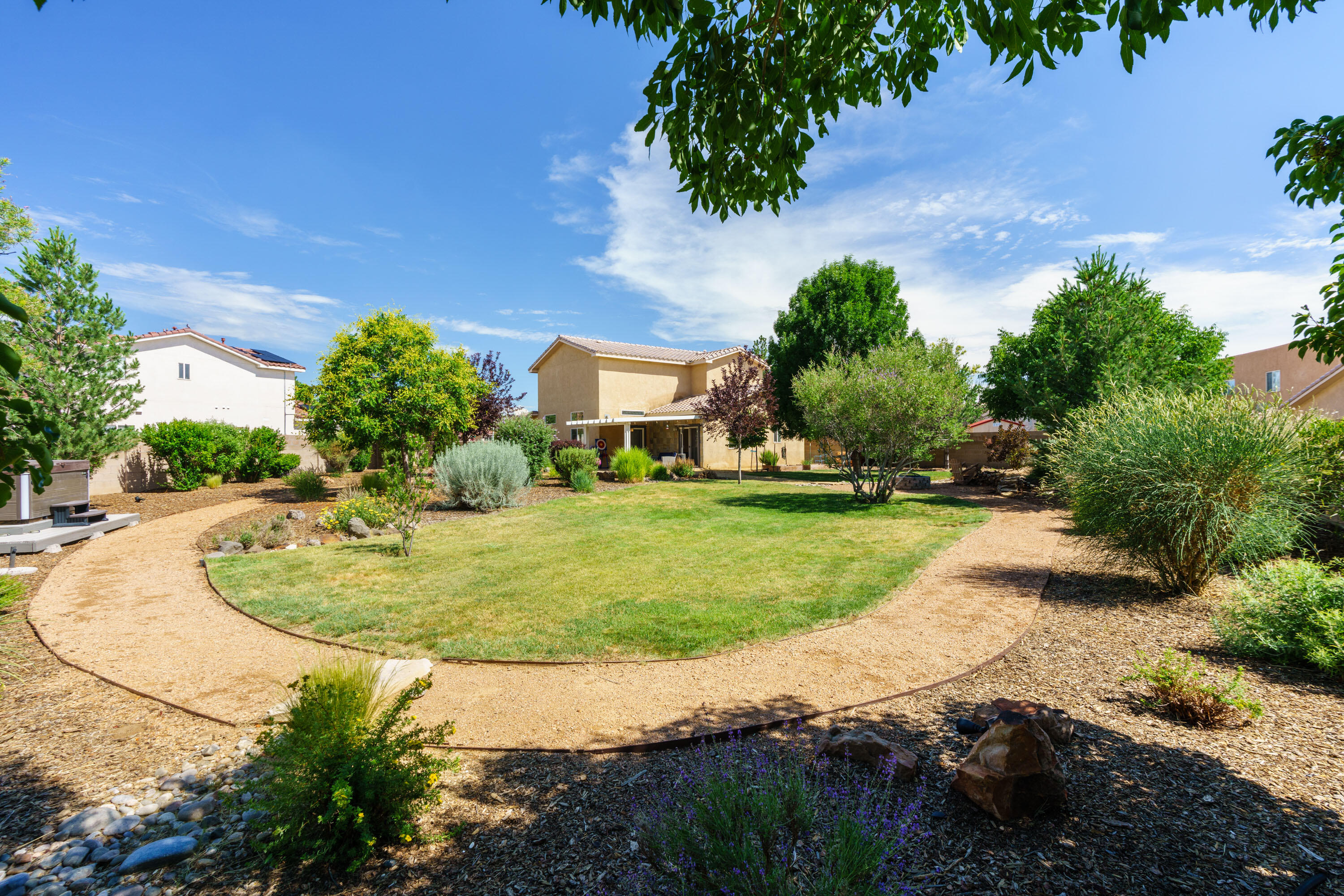 1101 SANTA MARTHA Court NE