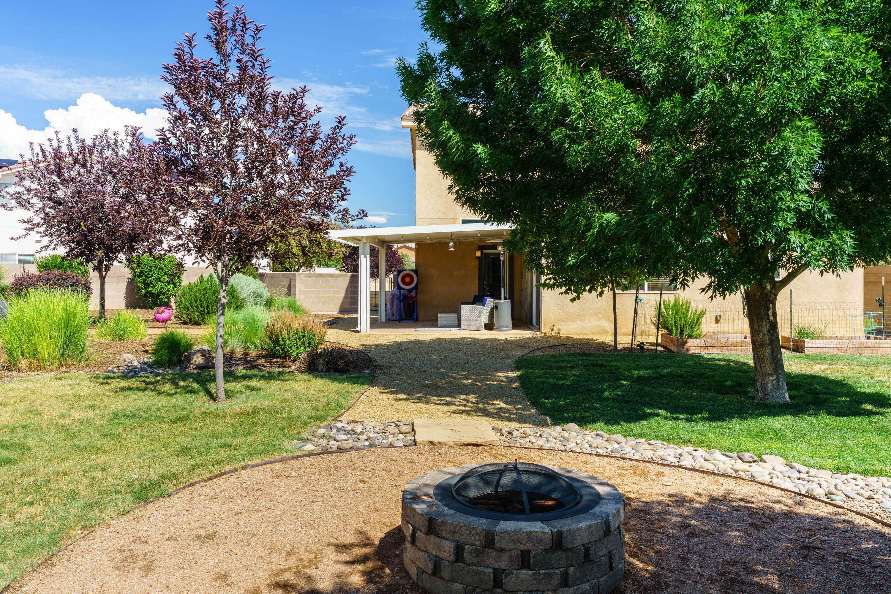 1101 SANTA MARTHA Court NE