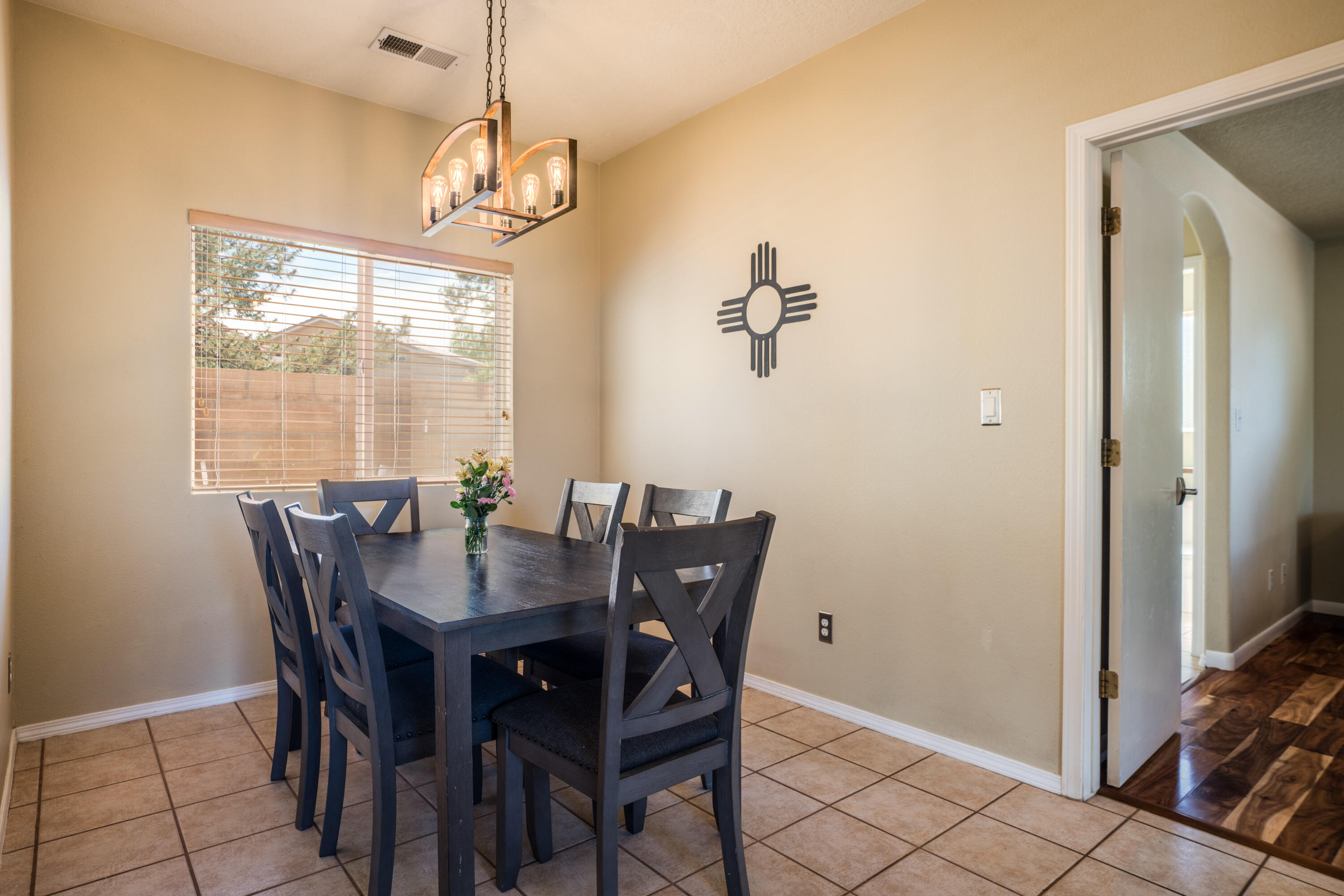 1101 SANTA MARTHA Court NE