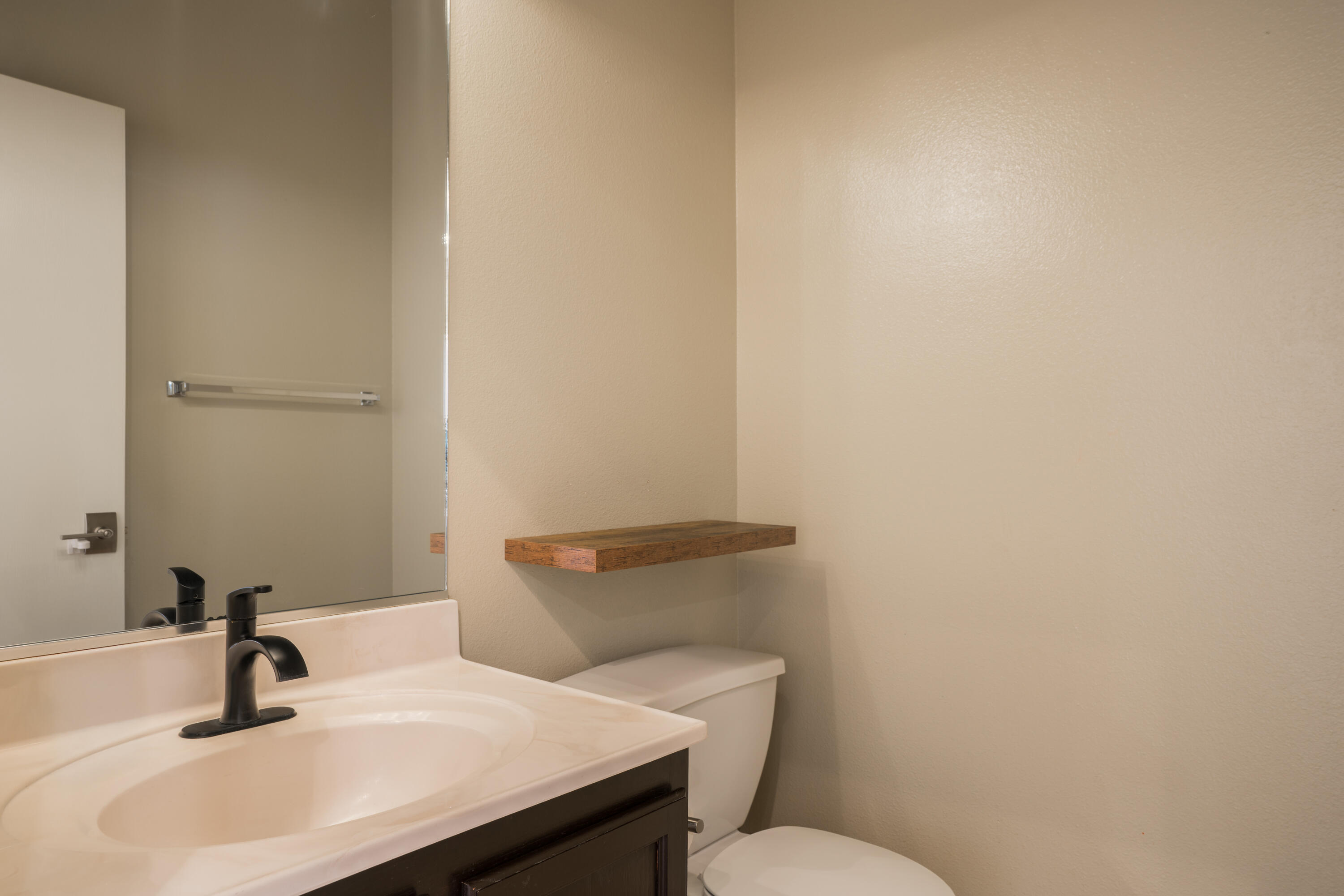 1101 SANTA MARTHA Court NE